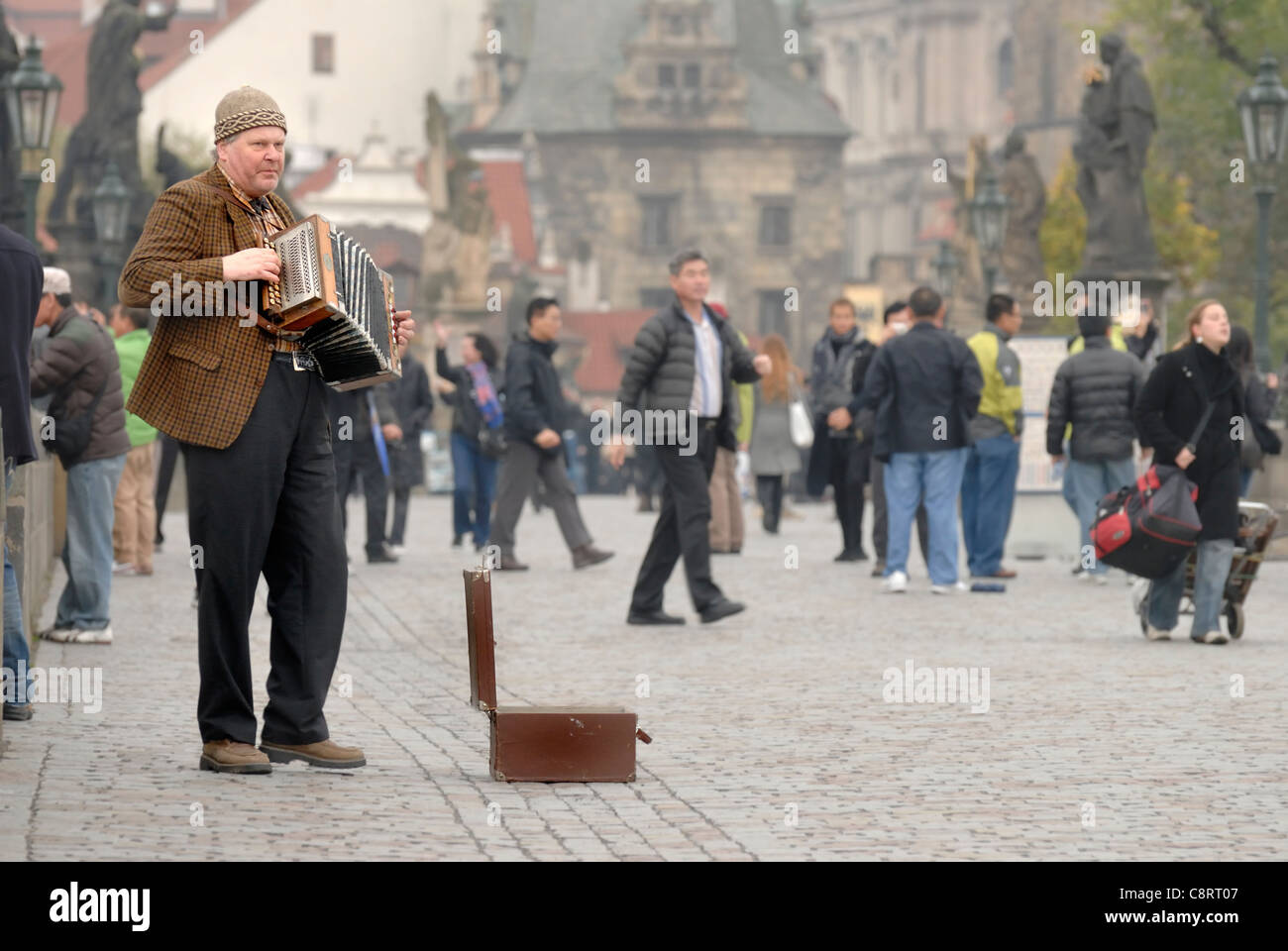 Czech republic prague accordion player hires stock photography and images Alamy