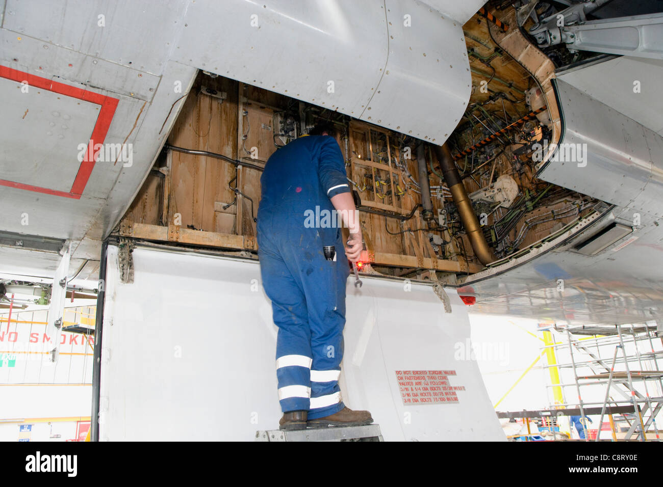 Boeing 757 landinggear bay maintenance Stock Photo Alamy