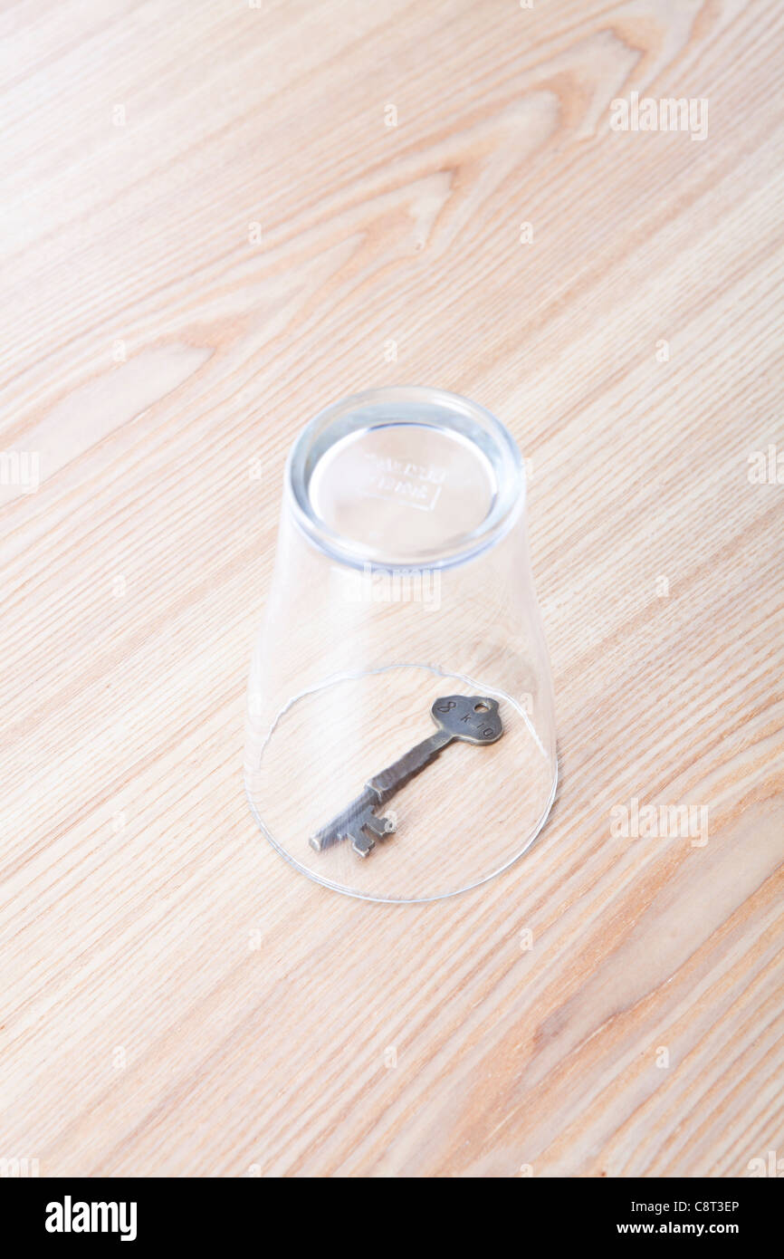 The glass key hi-res stock photography and images - Alamy