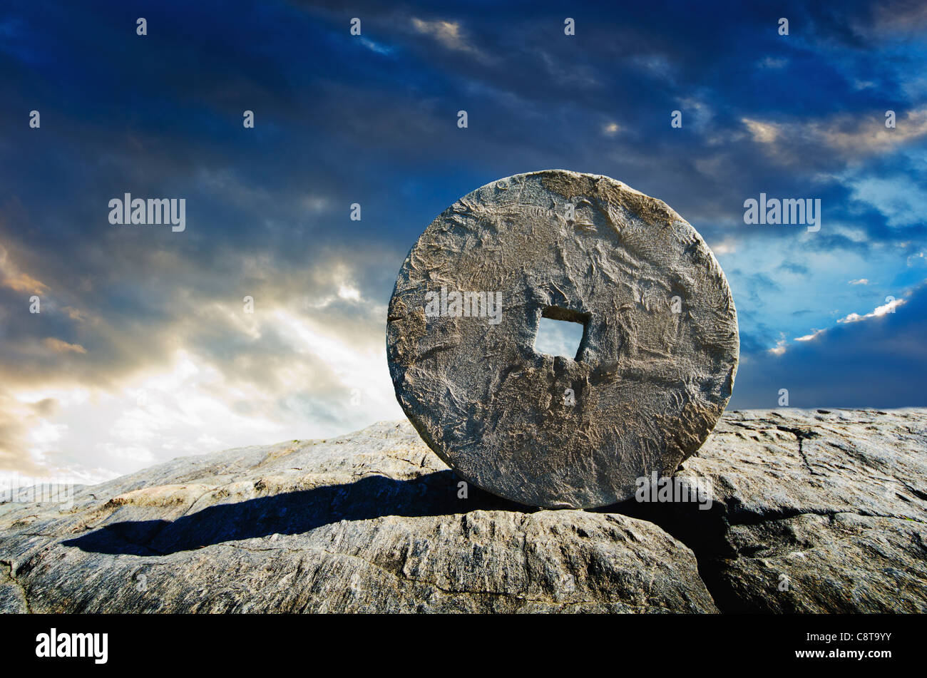 Stone wheel ancient hi-res stock photography and images - Alamy