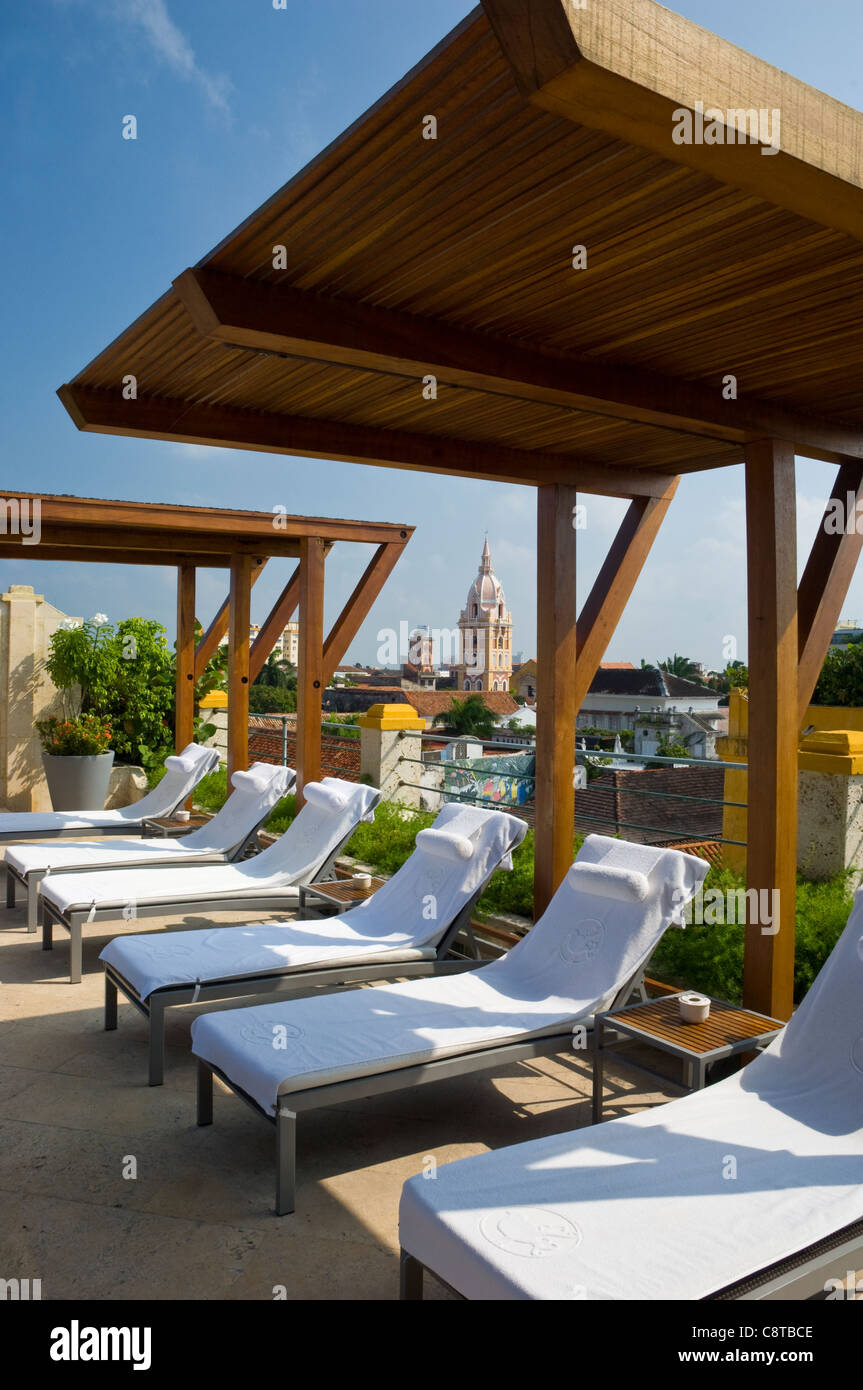 Chaise lounge chairs Stock Photo Alamy