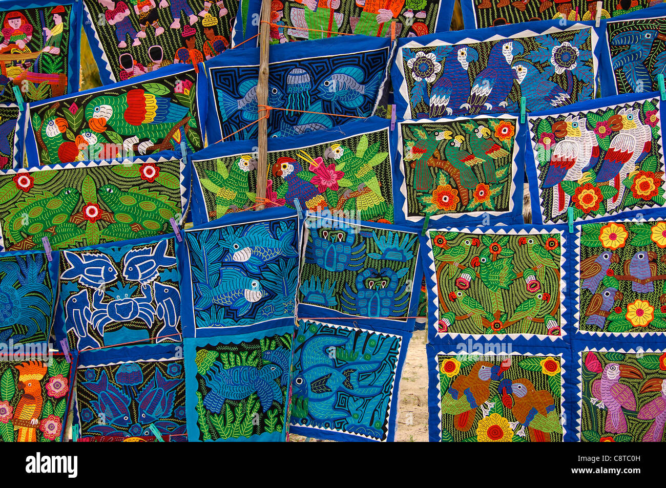 Traditonal Mola fabric Stock Photo - Alamy