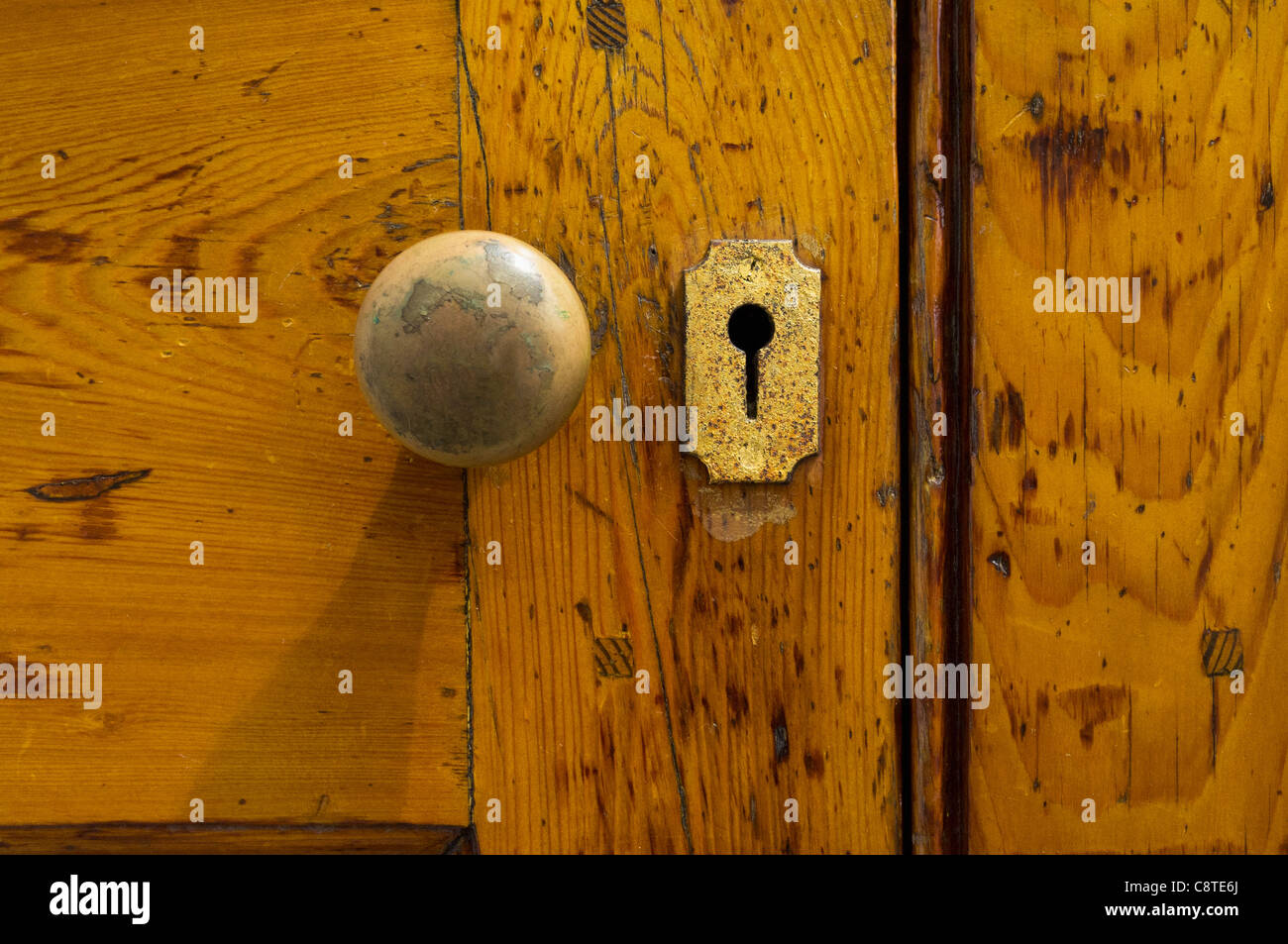 USA, South Carolina, Charleston, Close up of doorknob and keyhole Stock Photo