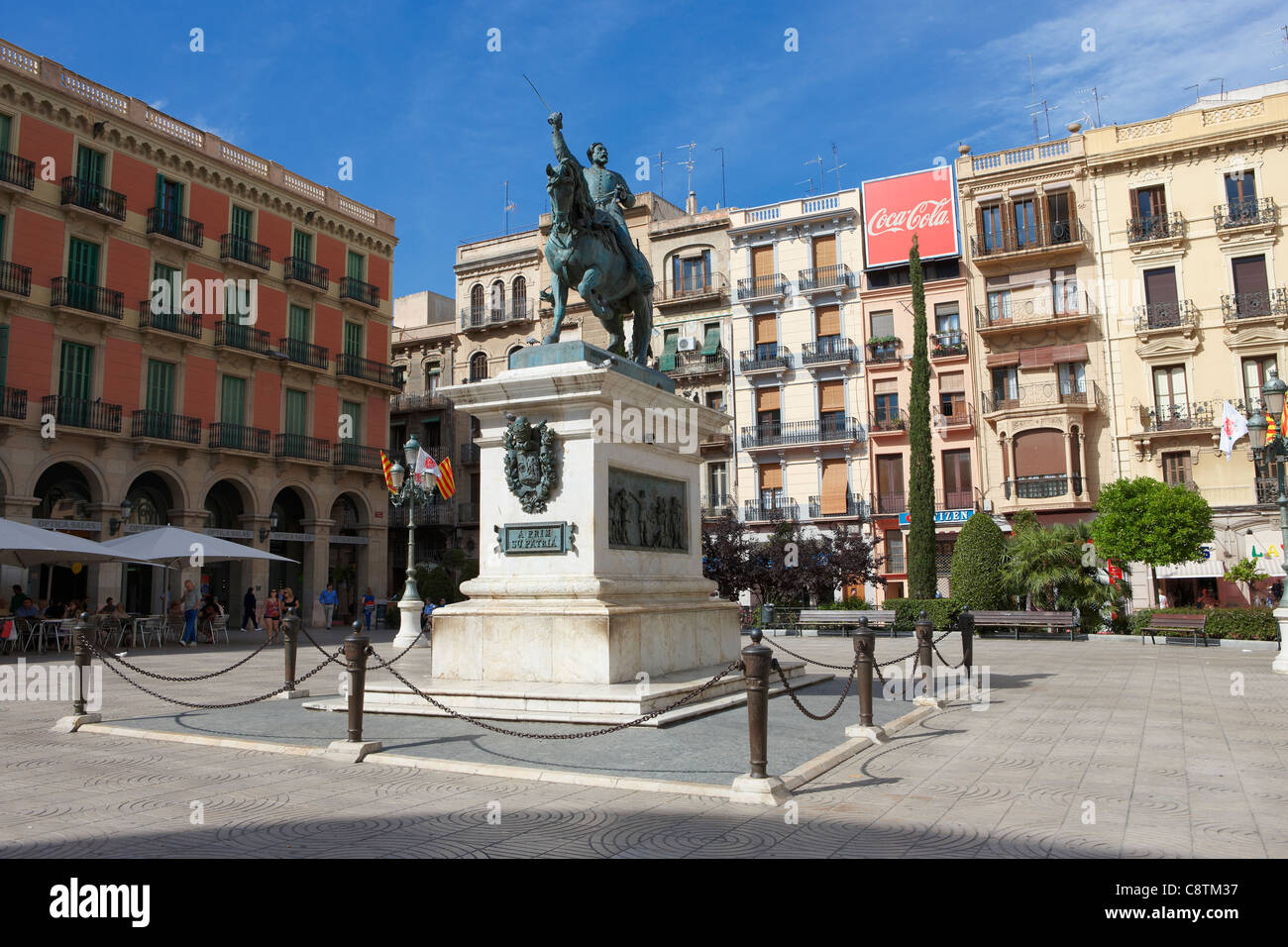 Joan Prim monument. Reus, Catalonia, Spain Stock Photo - Alamy