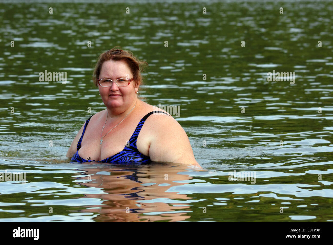 fat girl bathing