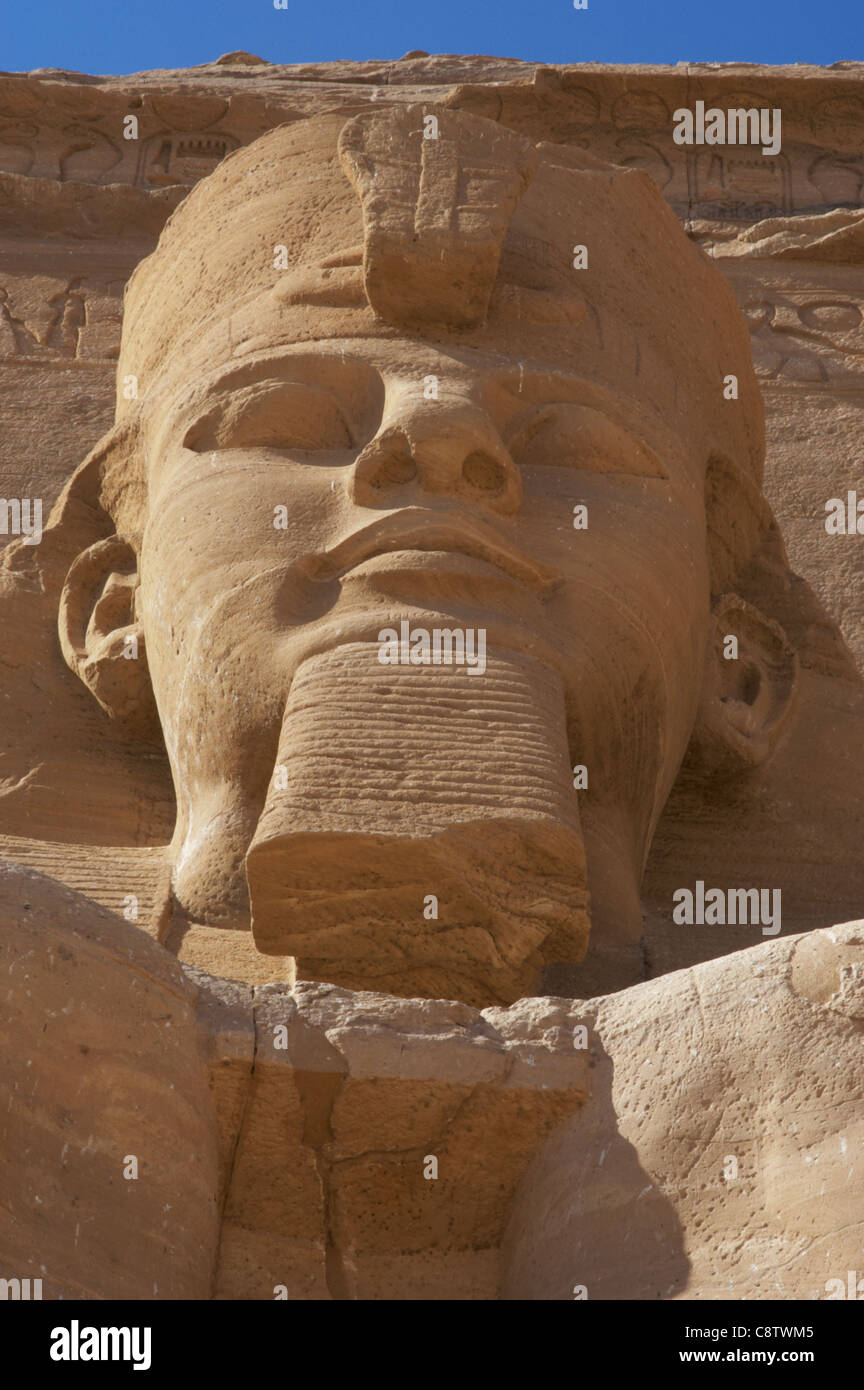 Egyptian art. Great Temple of Ramses II. Colossal statues depicting the pharaoh Ramses II (1290-1224 BC). Abu Simbel. Egypt. Stock Photo