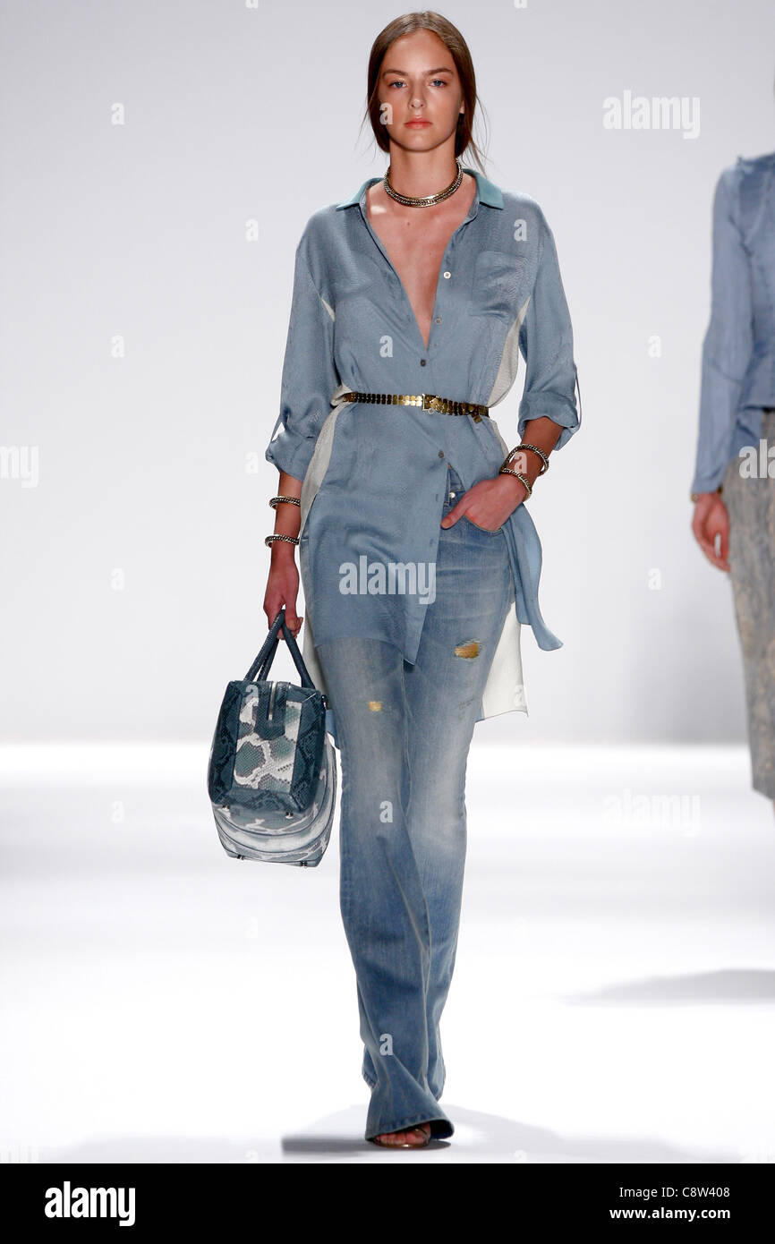 Elie tahari designer hi-res stock photography and images - Alamy