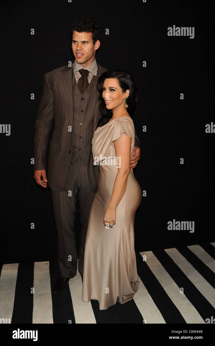 Photo: New Jersey Nets Kris Humphries at Madison Square Garden in New York  - NYP20111221115 