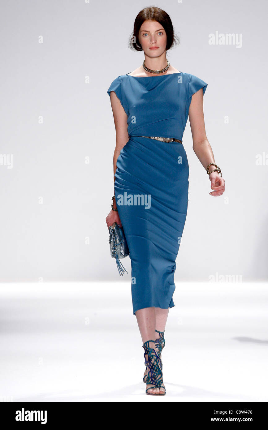 Elie tahari designer hi-res stock photography and images - Alamy