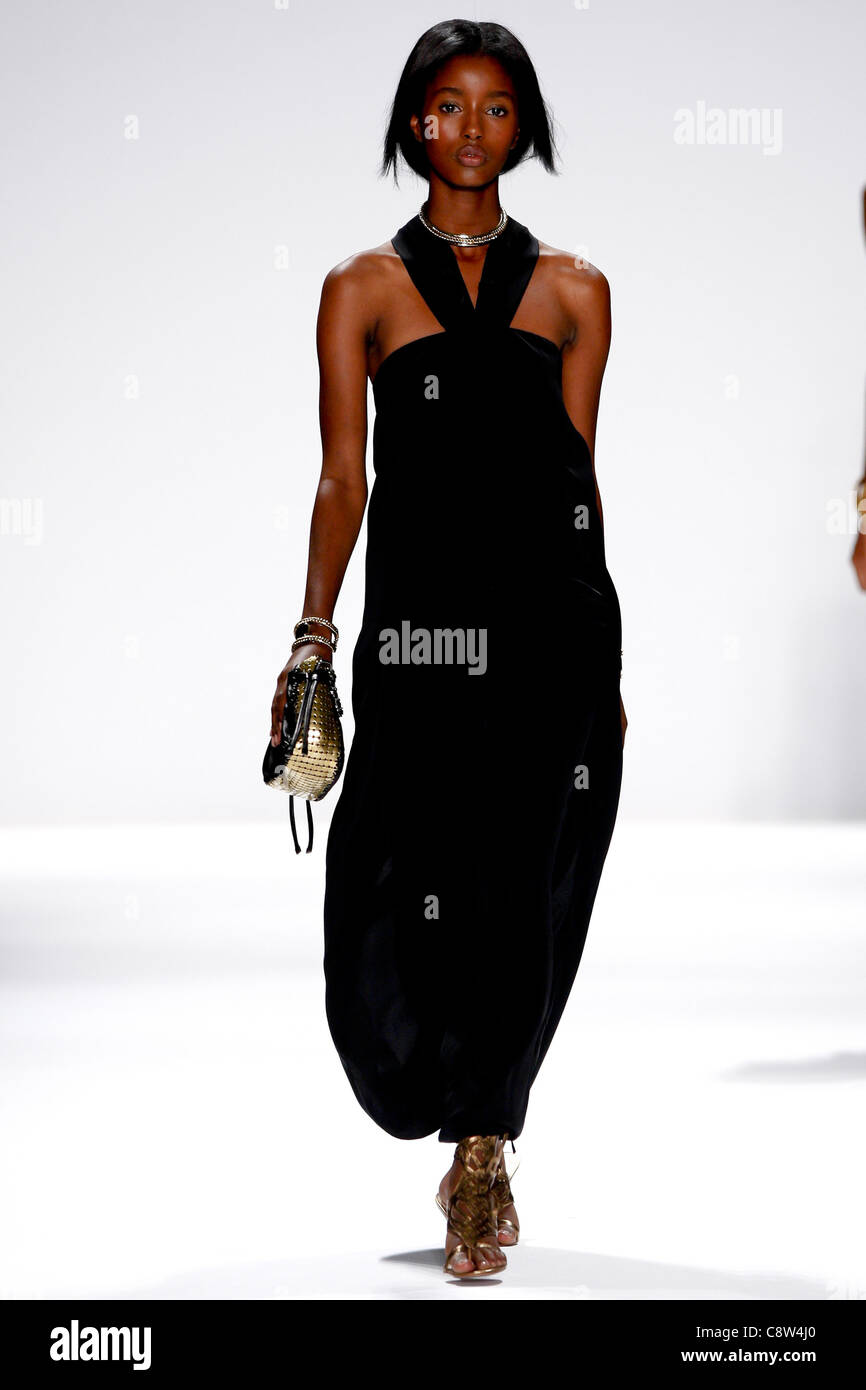 Elie tahari designer hi-res stock photography and images - Alamy