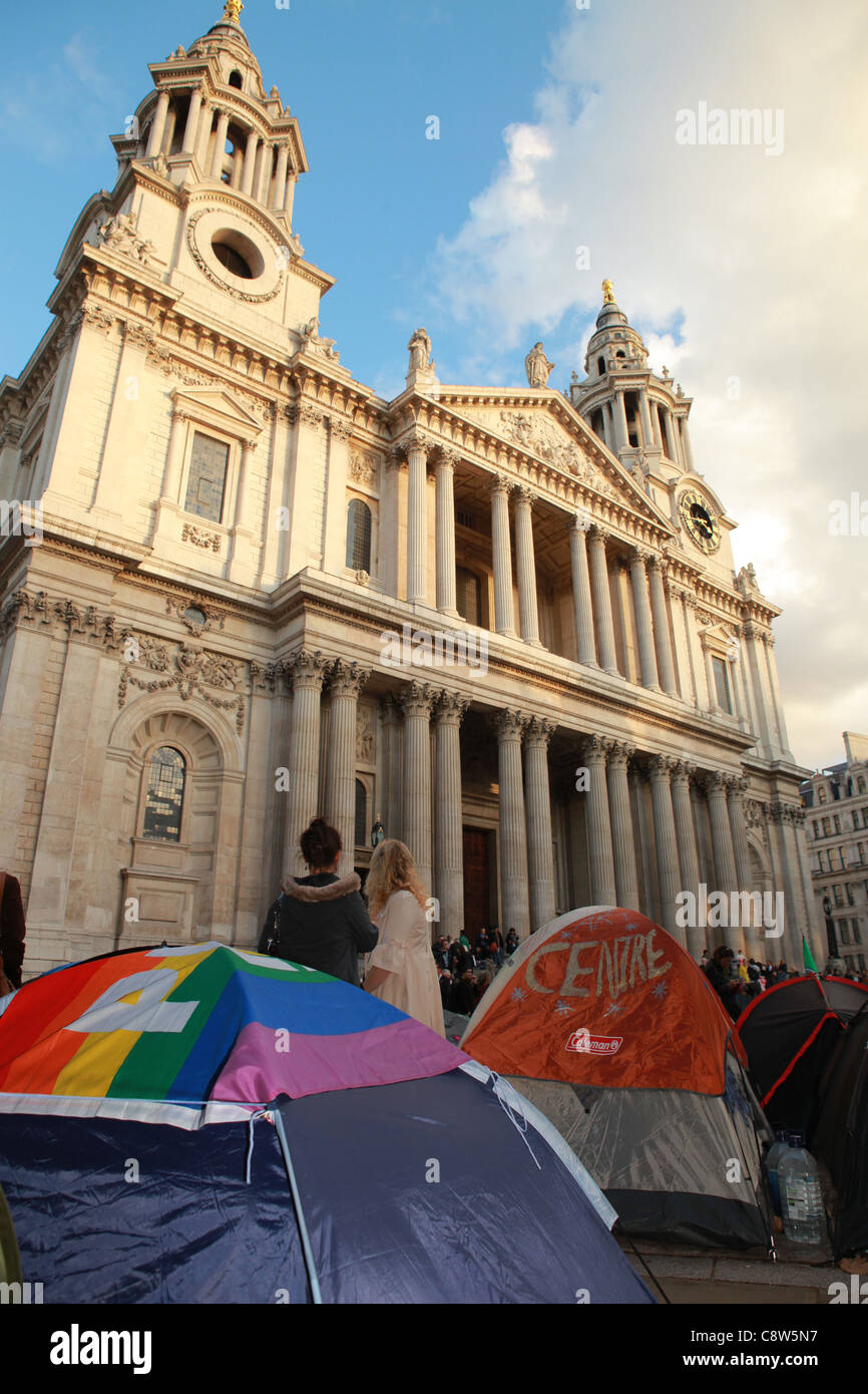 St Paul's cathedral anti-capitalist protesters camp. Stock Photo