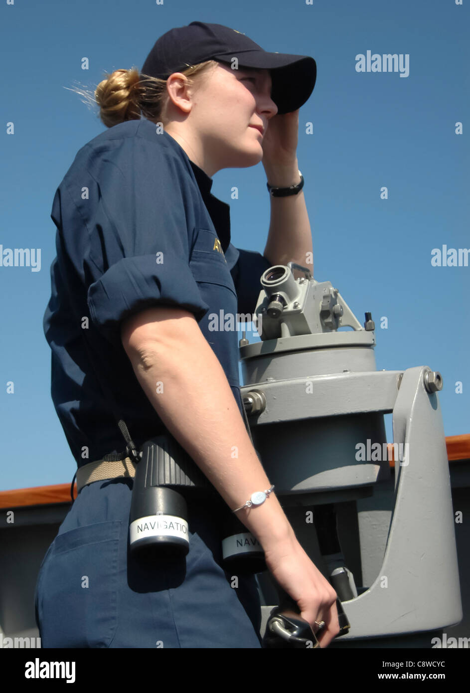 navigational watch aboard the guided missile destroyer (DDG 72) USS Mahan, Stock Photo