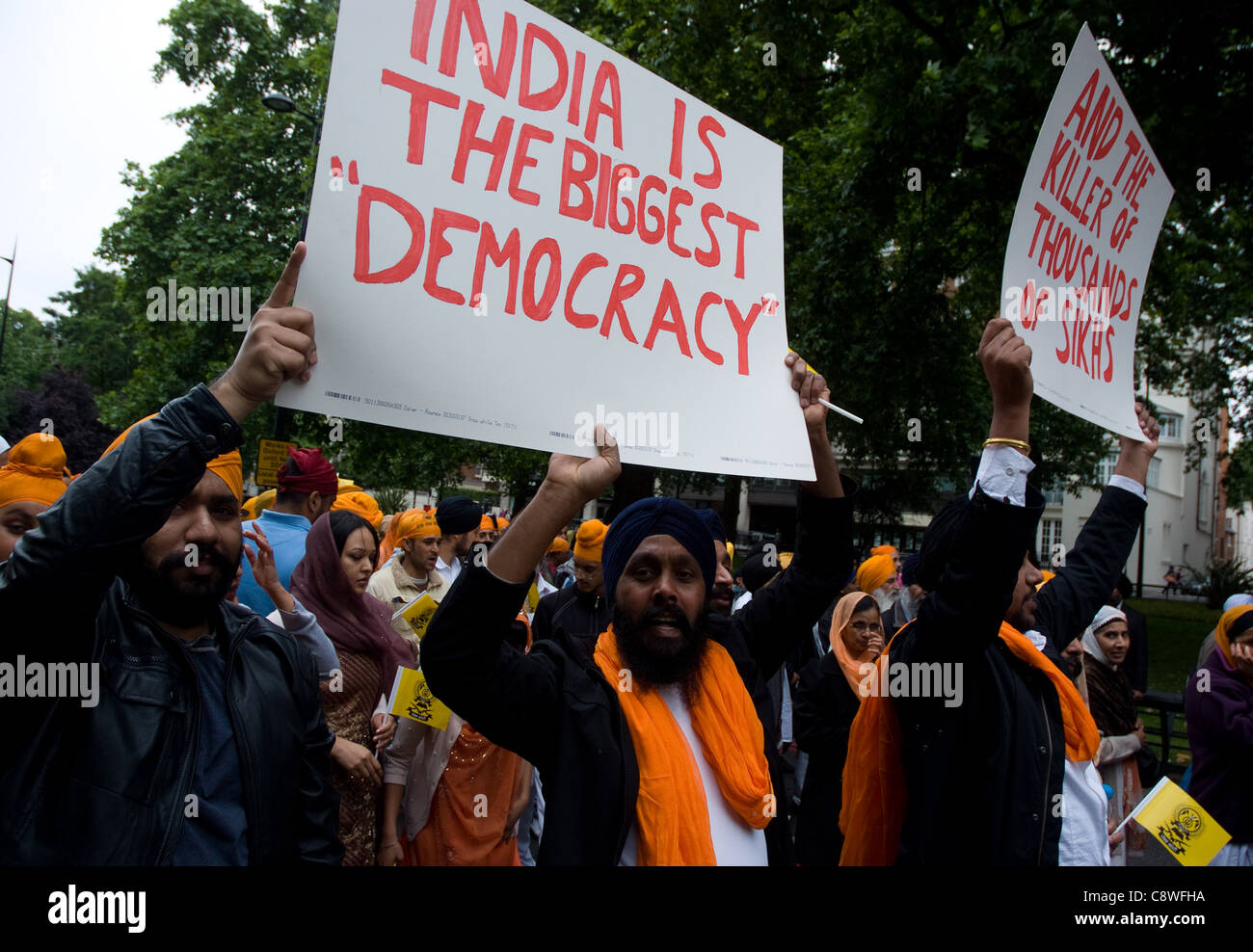 1984 golden temple massacre hi-res stock photography and images - Alamy