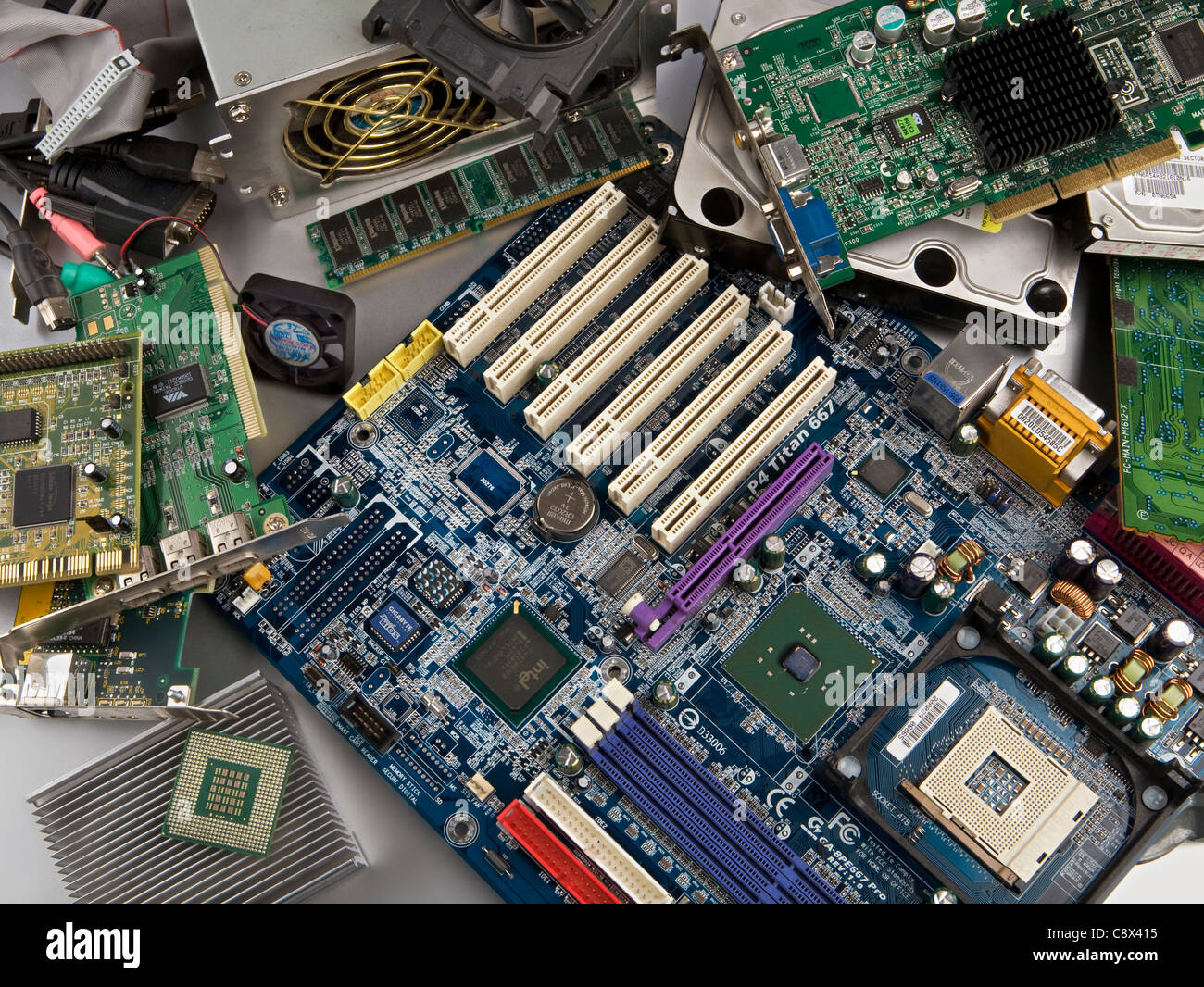 Computer parts hi-res stock photography and images - Alamy