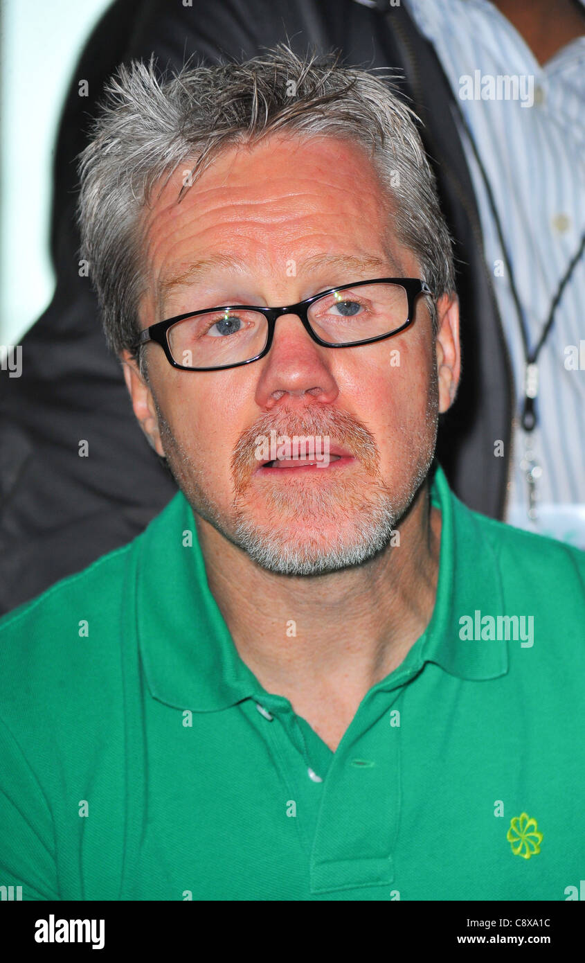 Freddie Roach public appearance Manny Pacquiao Juan Manuel Marquez News ...