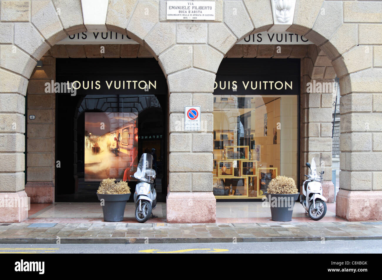 Louis Vuitton Padova Store in Padova, Italy