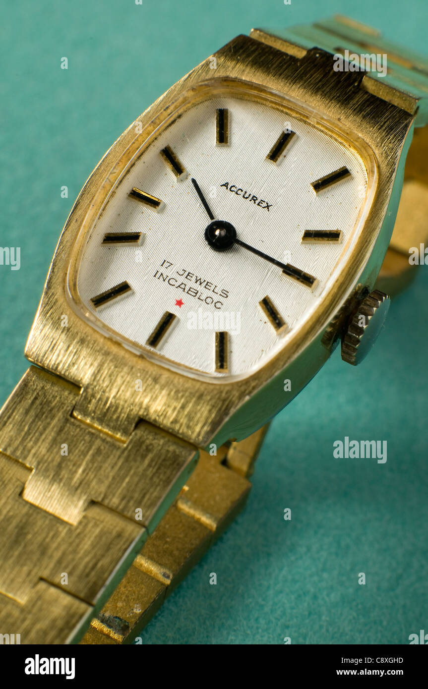 Tradition 17 Jewels Incabloc Watch 2024 favors