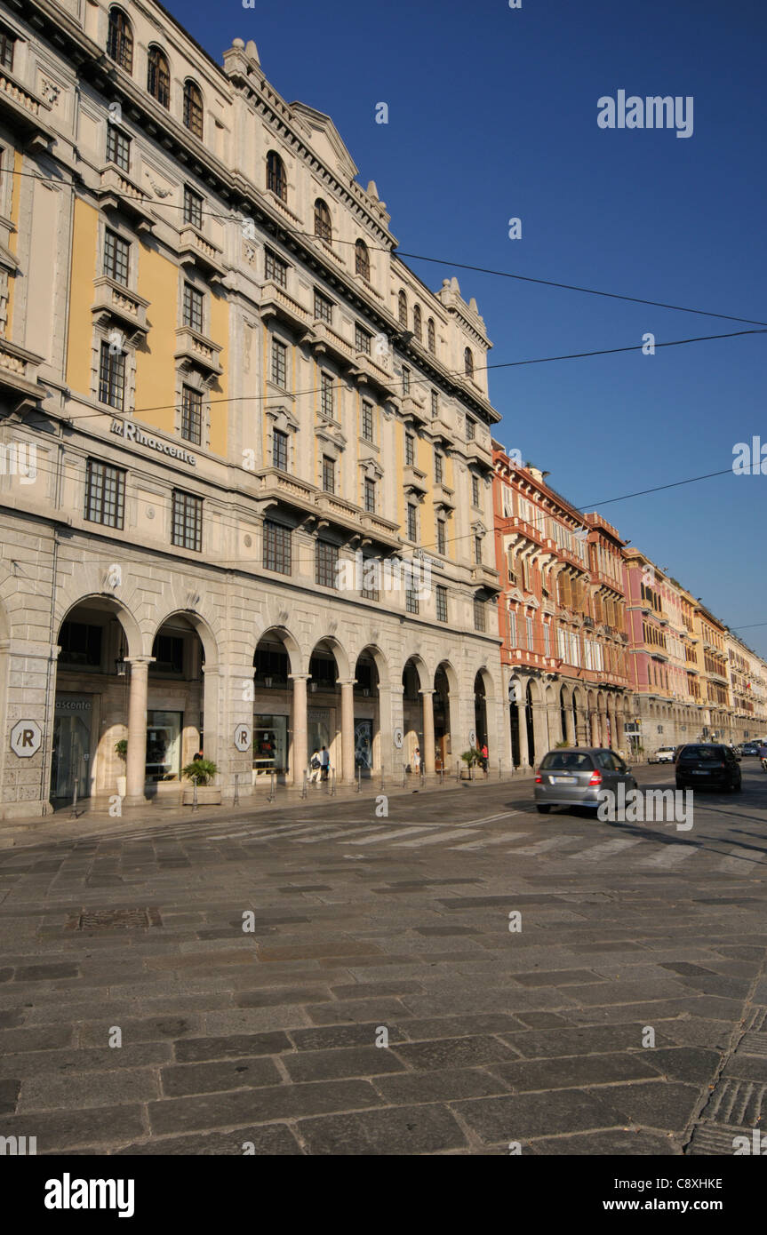 La rinascente hi-res stock photography and images - Alamy