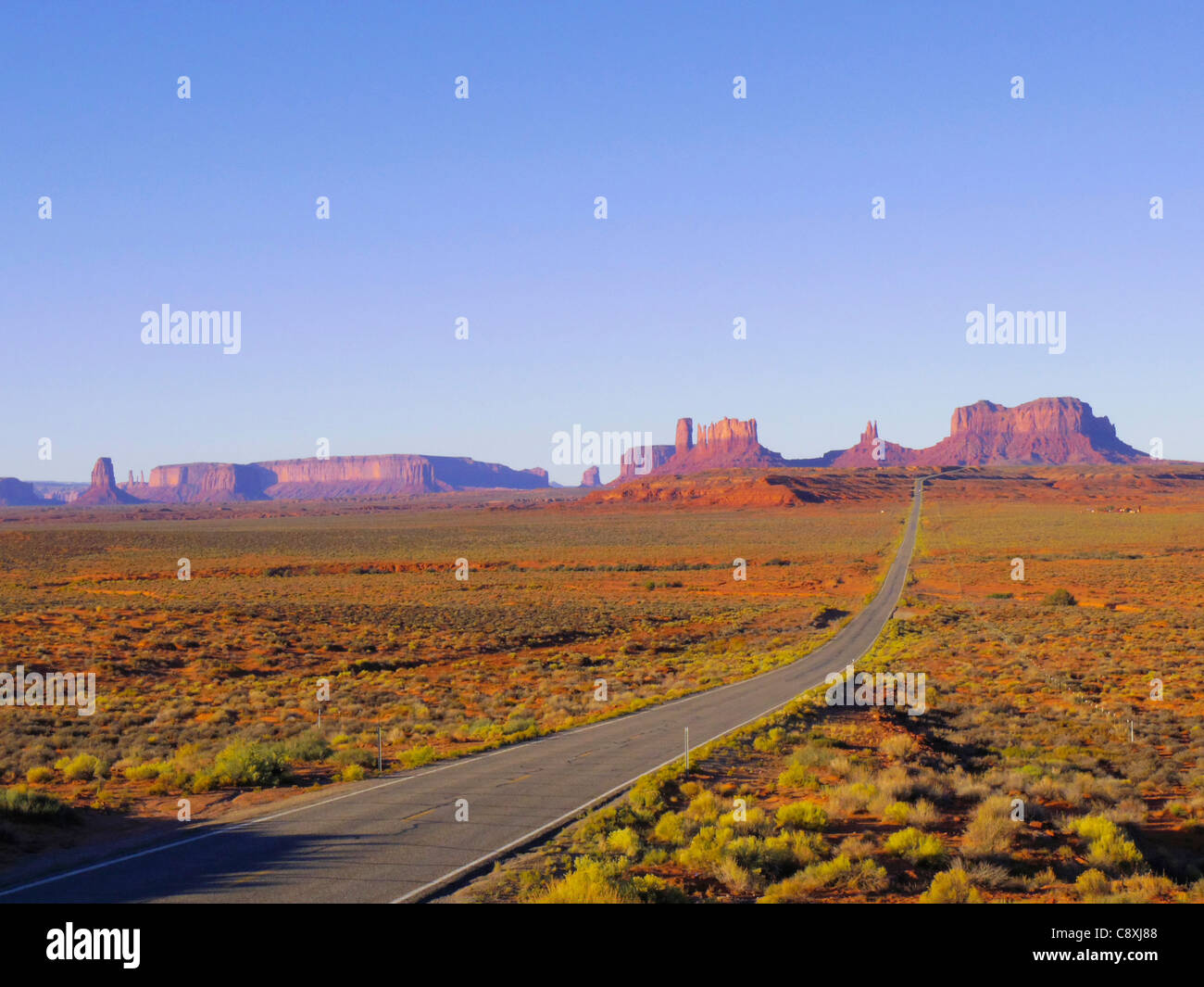 Highway 163 leads south to the sandstone features of Monument Valley, Arizona Stock Photo Alamy