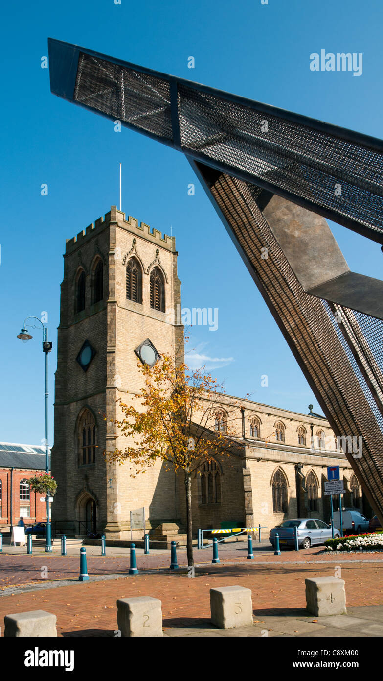 'Holy Trinity and Christ' church,  Armentieres Sq, Stalybridge, Tameside, Manchester, England, UK from Lockgates Sundial artwork Stock Photo