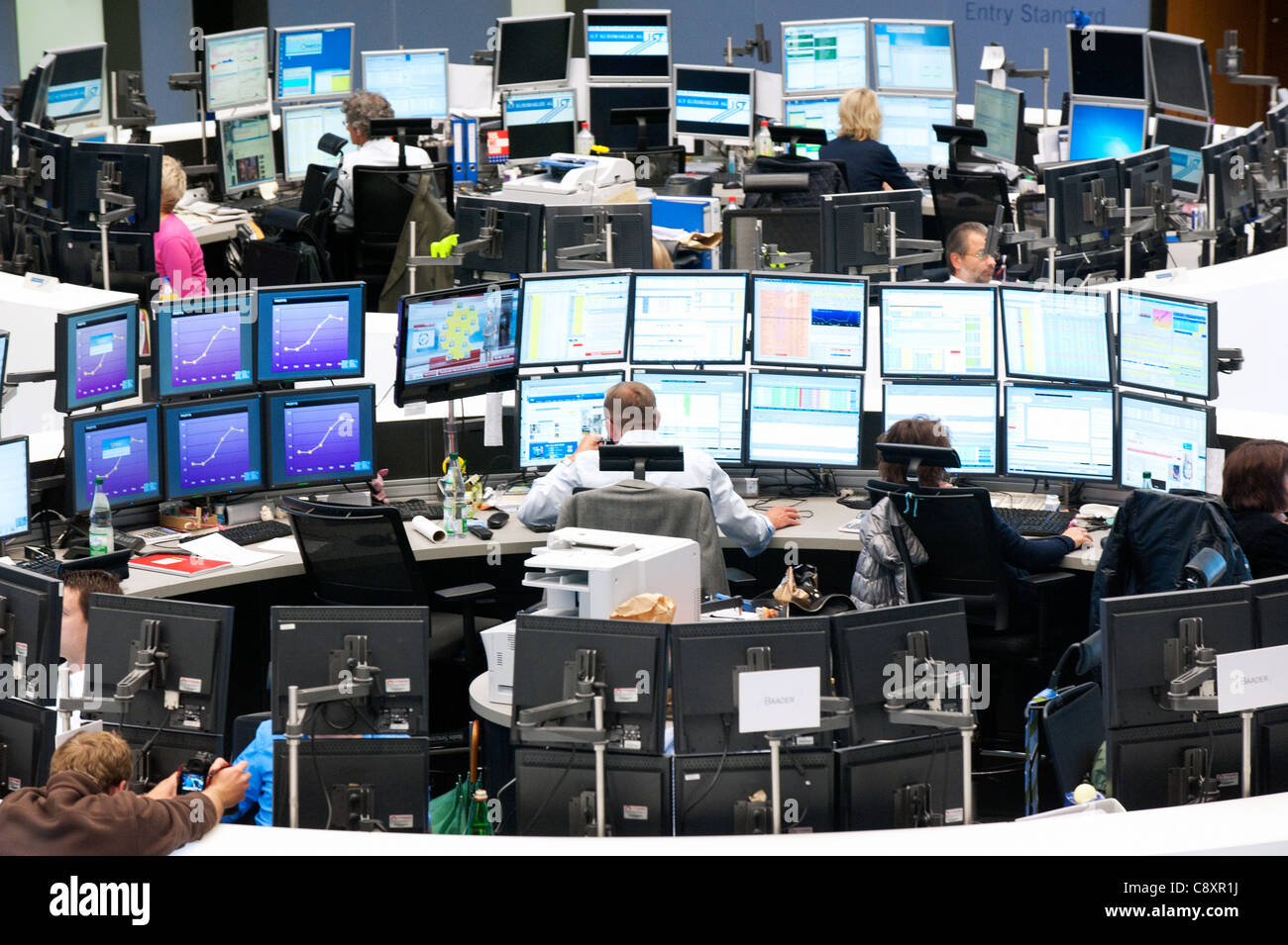 Trading floor hires stock photography and images Alamy