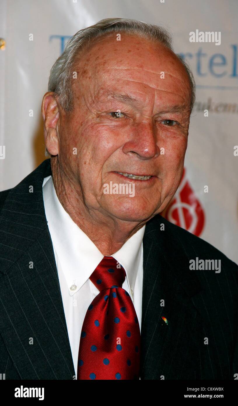 Arnold Palmer at arrivals for T.J. Martell Foundation 36th Annual NY