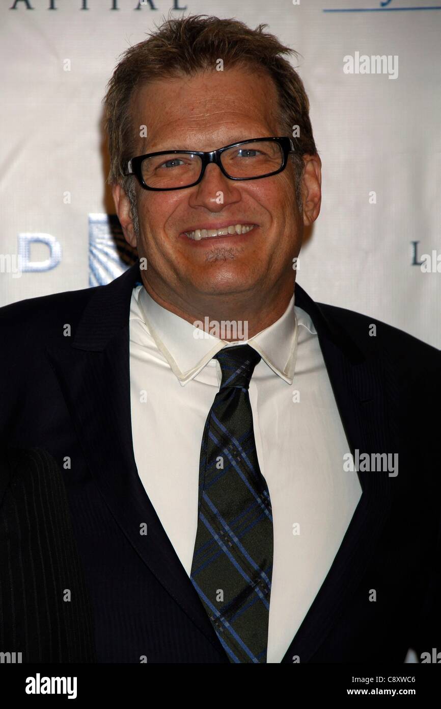 Drew Carey at arrivals for T.J. Martell Foundation 36th Annual NY