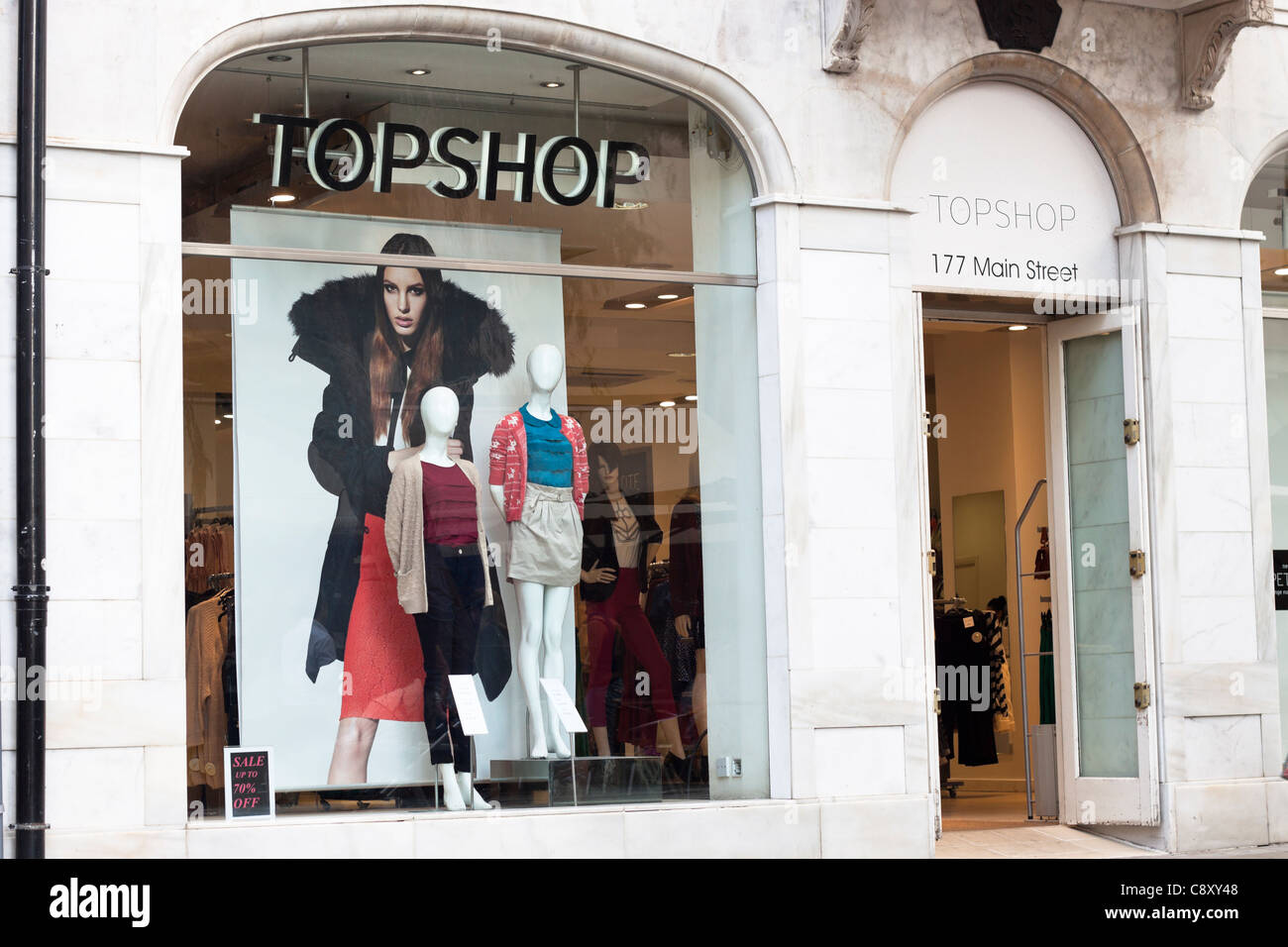 Topshop British clothes store. Detail of Topshop branch in Gibraltar Stock  Photo - Alamy