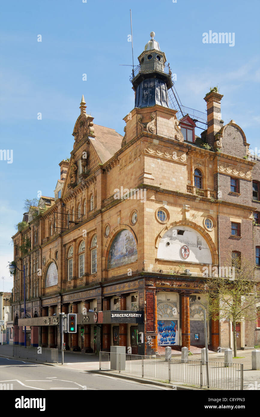 New palace theatre plymouth hi-res stock photography and images - Alamy