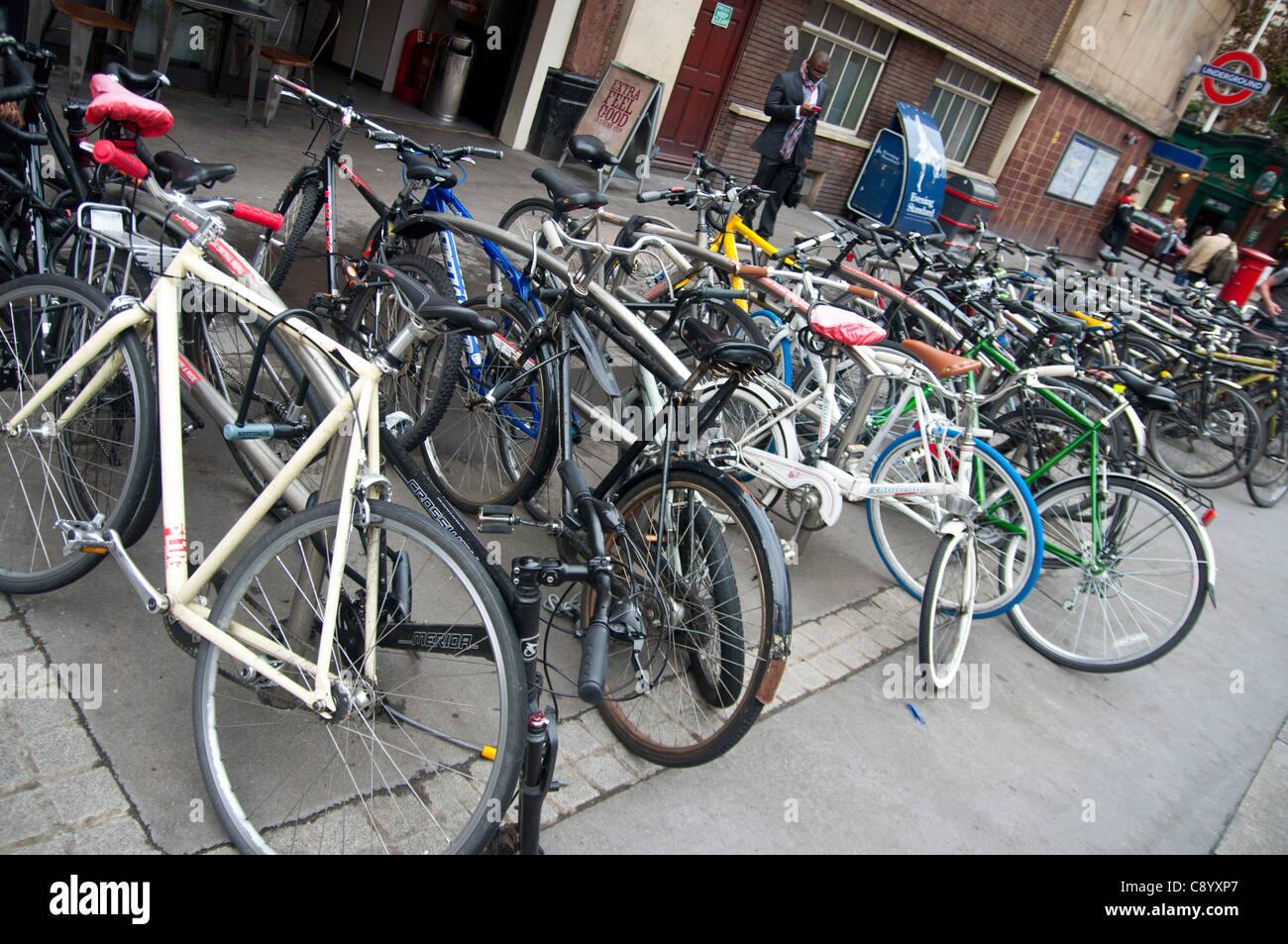 Cycle jumble hires stock photography and images Alamy