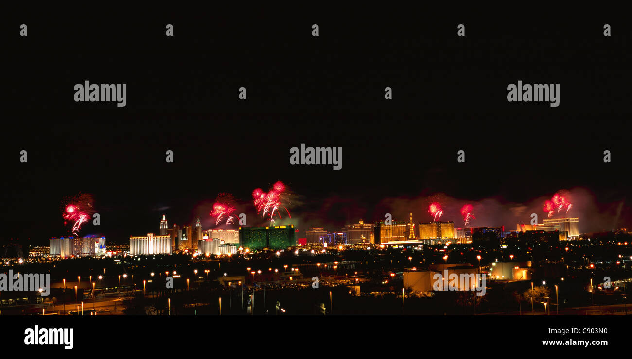 Synchronized fireworks above the Las Vegas skyline. In 2005, the city celebrated its centennial. Clark County, Nevada, USA. Stock Photo