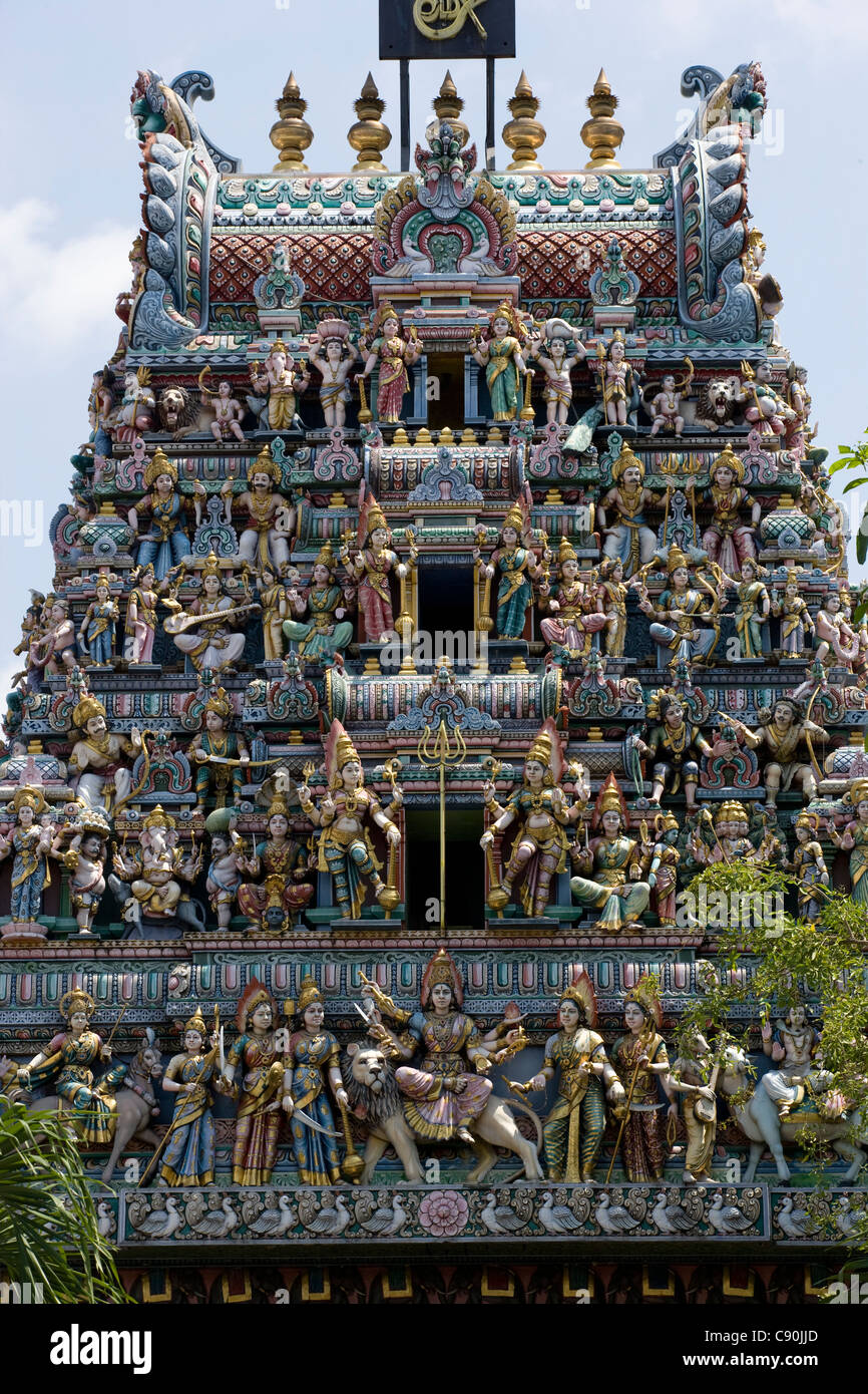 Sri Veerama Kaliamman Temple: The Gopuram Stock Photo - Alamy