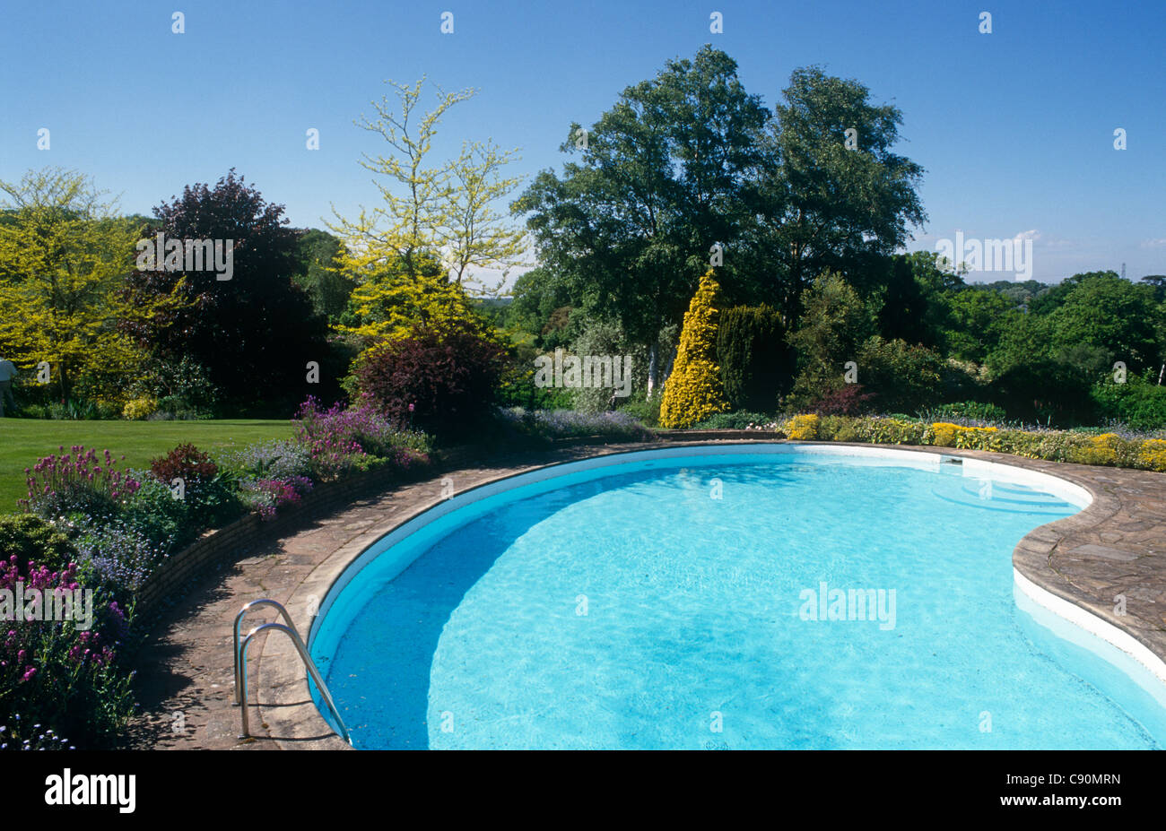 Many houses now have swimming pools in the gardens in the Home counties