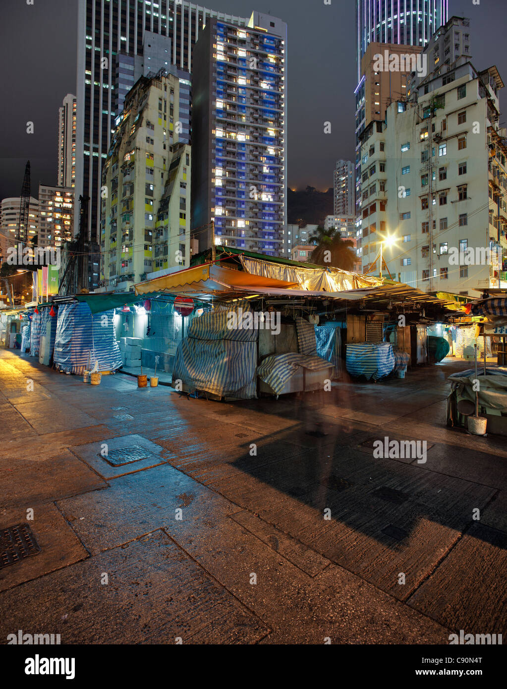 Mongkok, Market street at night, Kowloon, Hong Kong, China Stock Photo