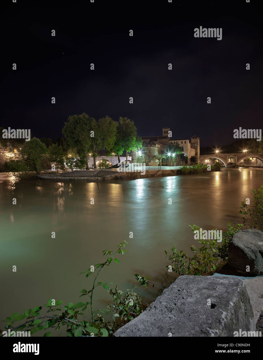 Tiber Island, Fatebenefratelli Hospital at night, Roma, Latium, Italy Stock Photo