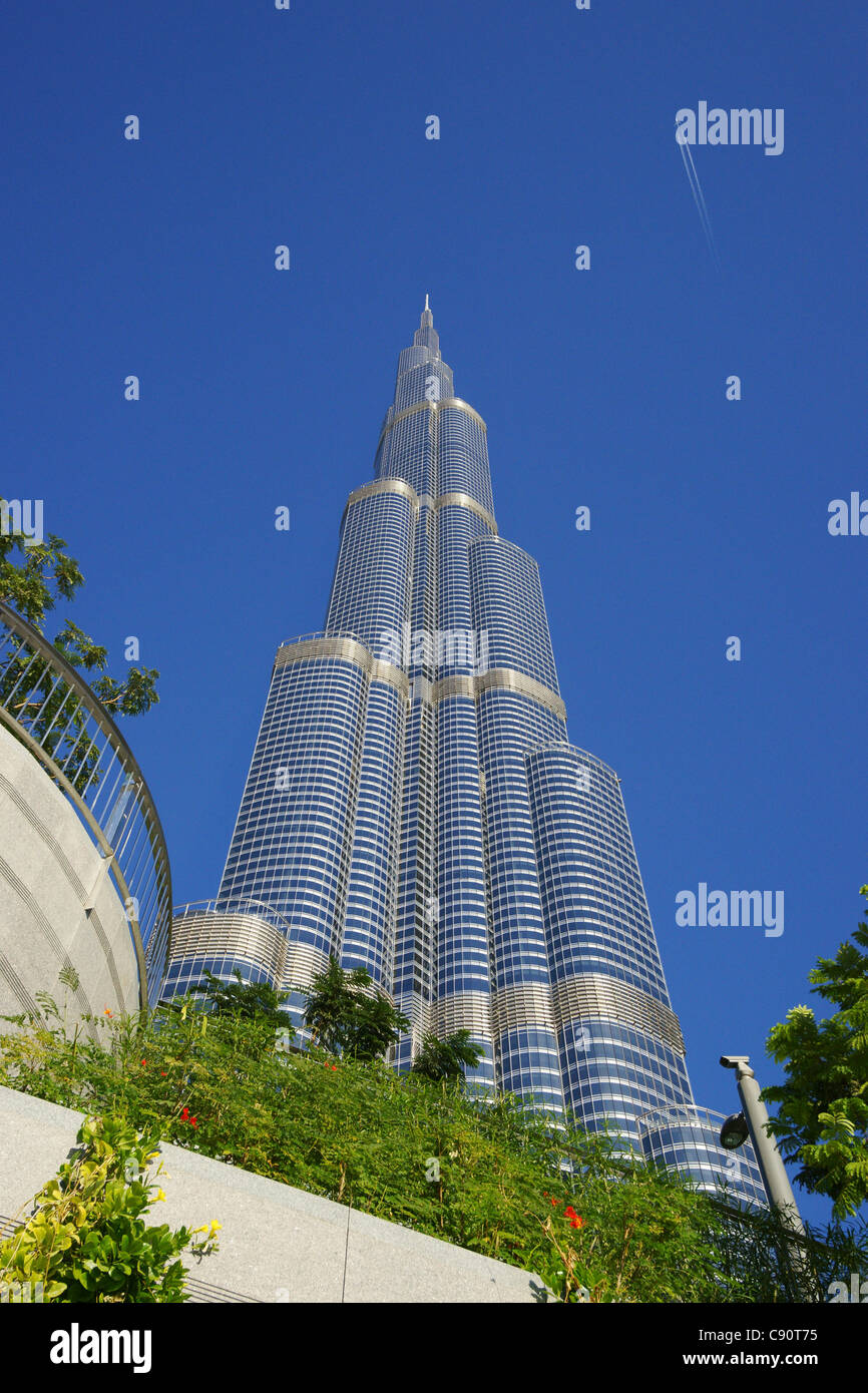 Burj Khalifa, Burj Chalifa, 828 Meter high, Dubai, United Arab Emirates ...