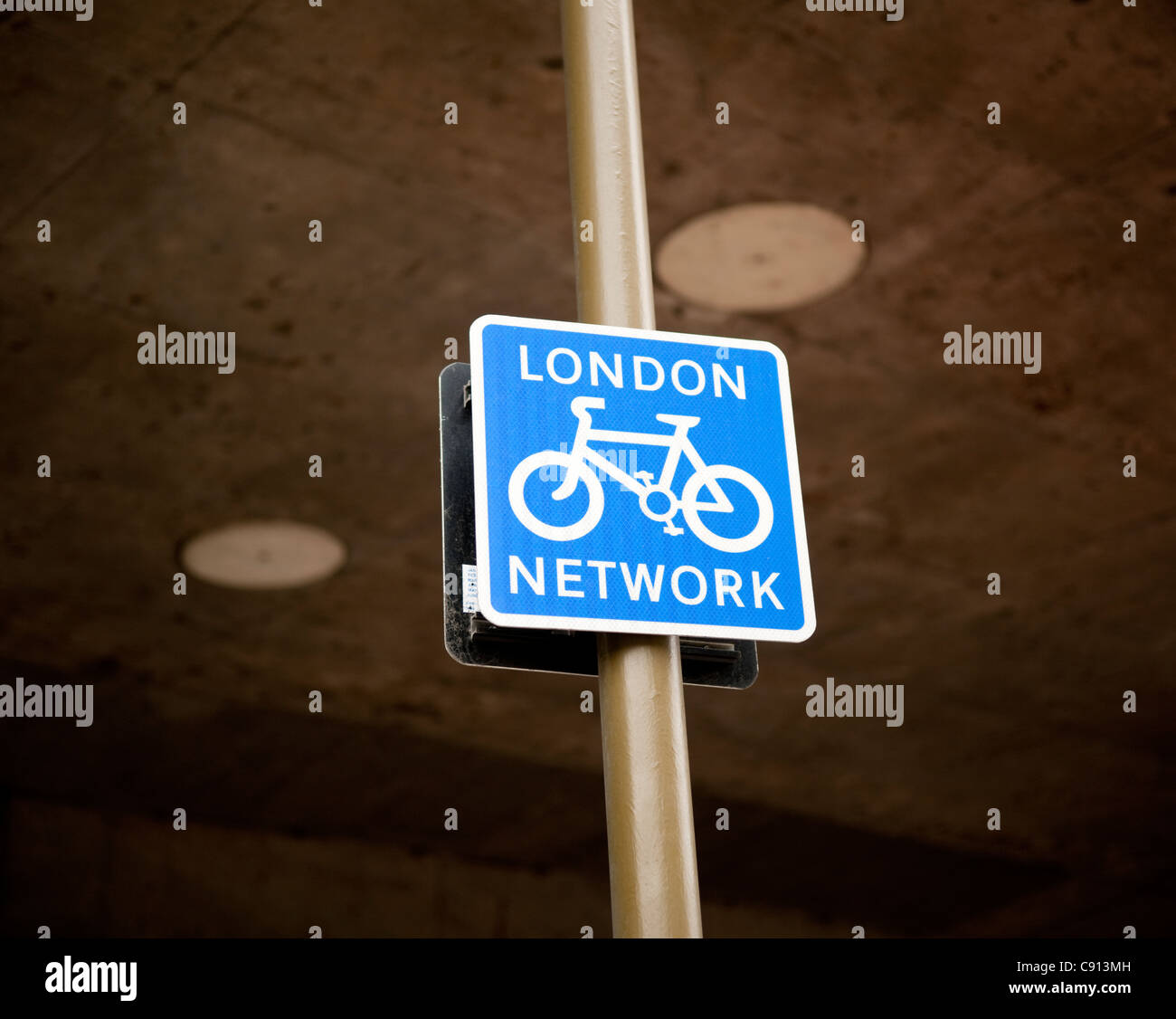 London's network of cycle paths extend out to Greenwich and are an essential part of the environmental planning for the future Stock Photo