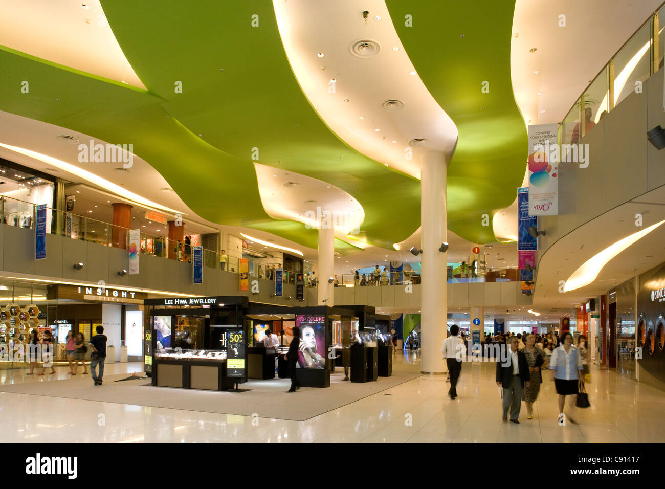 Vivocity mall hi-res stock photography and images - Alamy