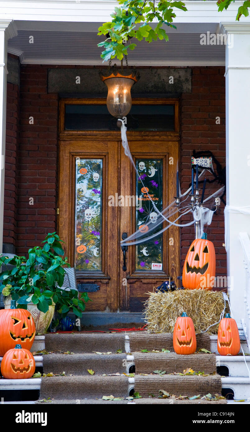 House Decorated For Halloween Montreal Canada Stock Photo - Alamy
