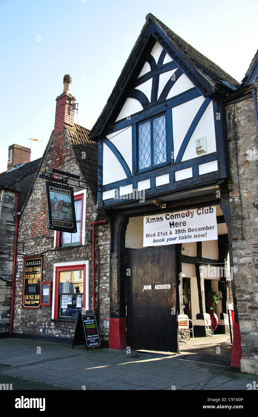 Beaufort Hunt Pub, Broad Street, Chipping Sodbury, Gloucestershire, England, United Kingdom Stock Photo
