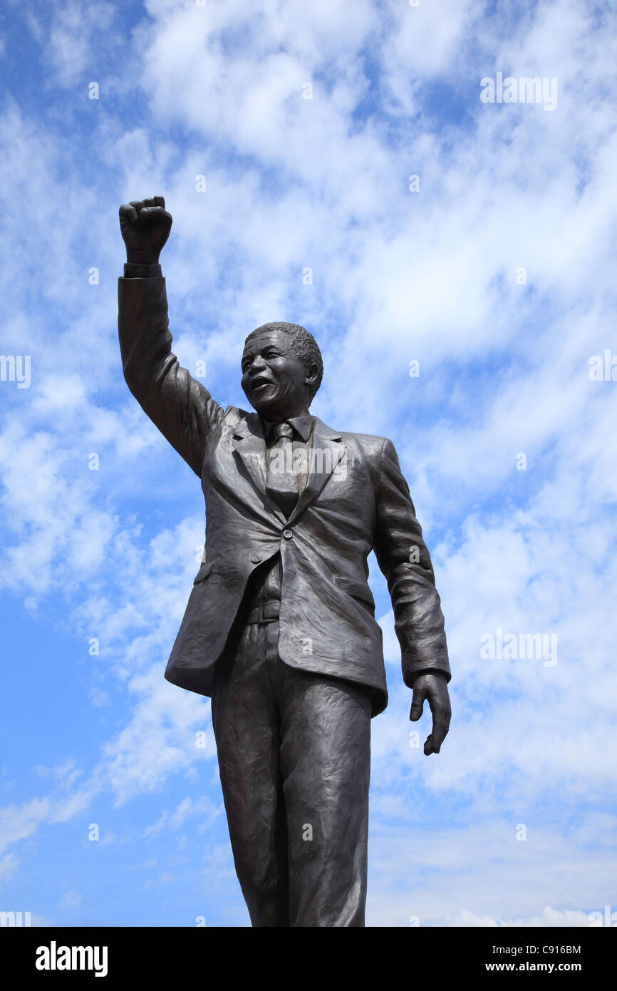 A statue of former South African leader and Nobel Peace laureate Nelson Mandela was placed outside the prison in Franschoek Stock Photo