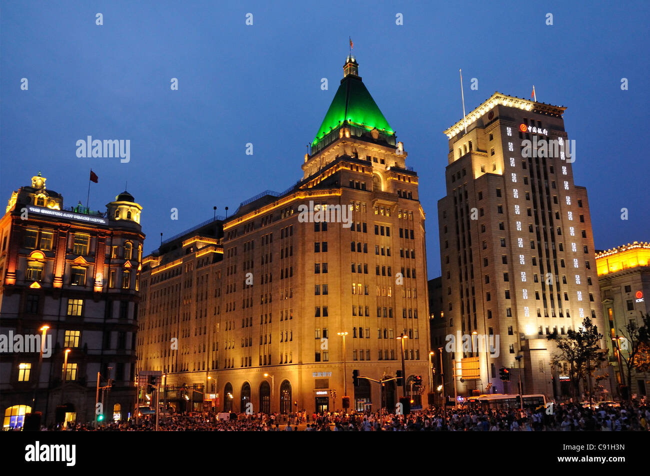 Shanghai architecture art deco hi-res stock photography and images - Alamy