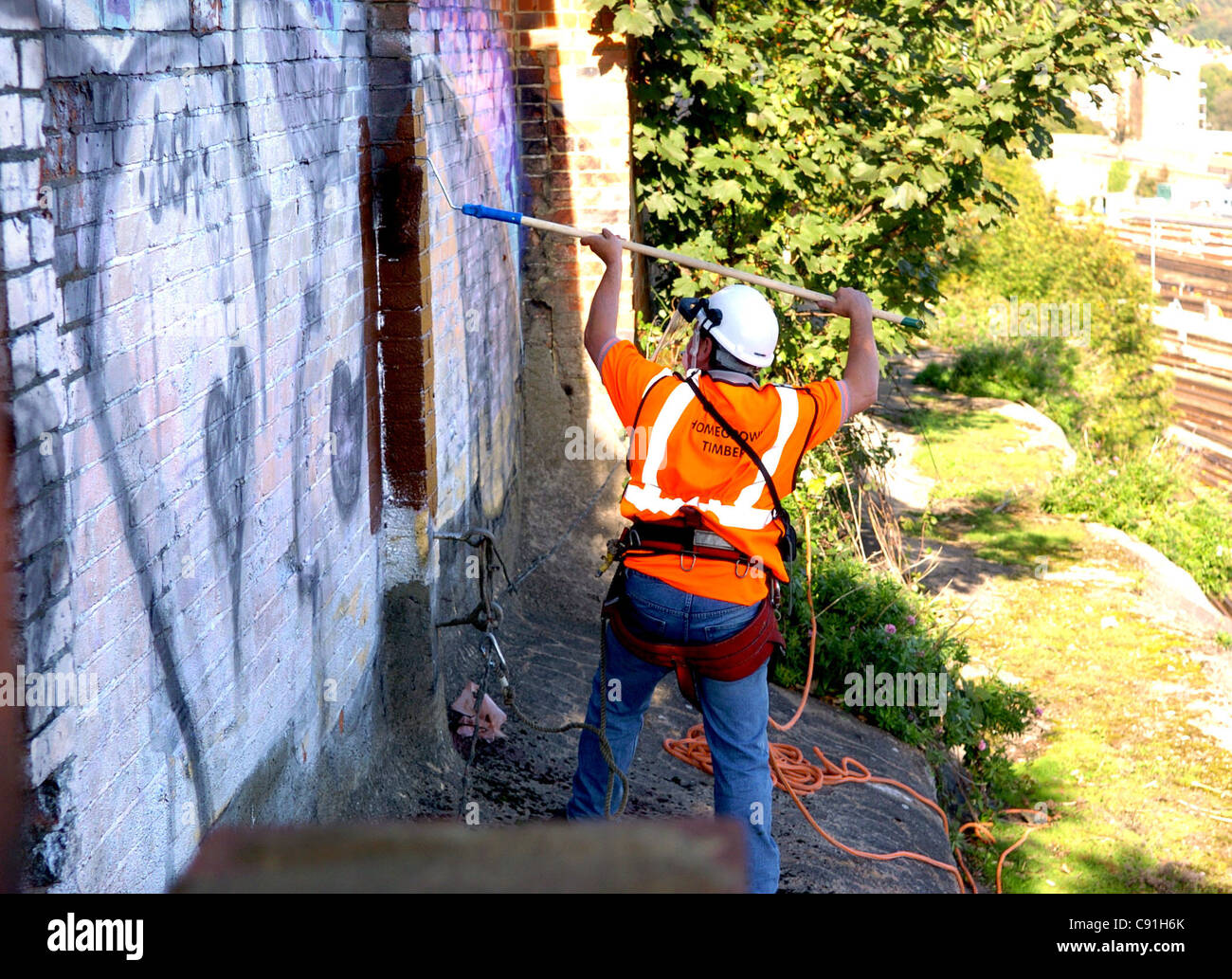 Scrubbing brush walls High Resolution Stock Photography and Images Alamy
