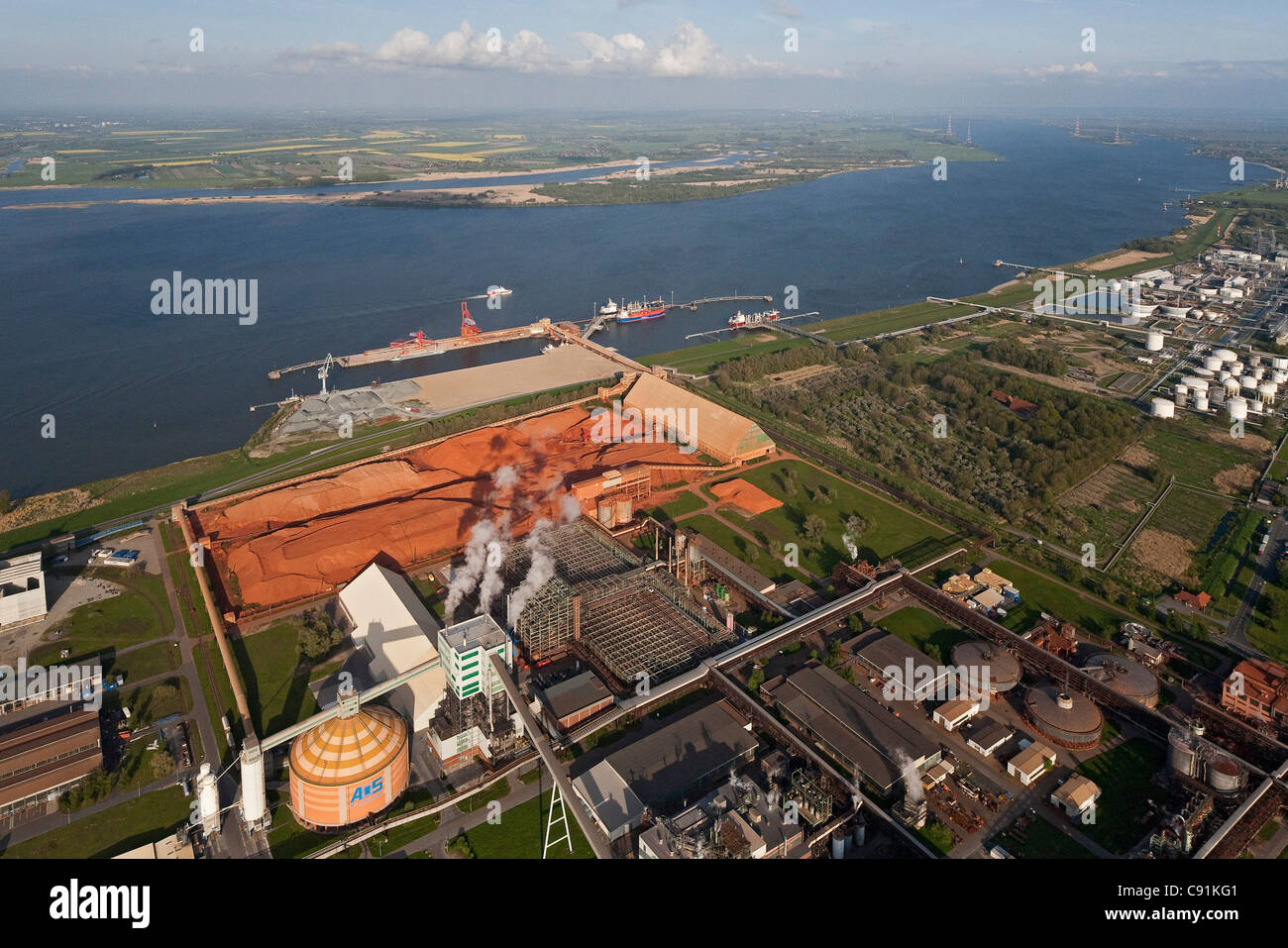 Aerial view of AOS bauxite loading wharf for aluminium production, site  near Stade, Lower Saxony, Germany Stock Photo - Alamy