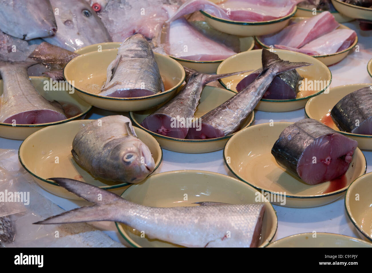 Chinatown fish market Stock Photo Alamy