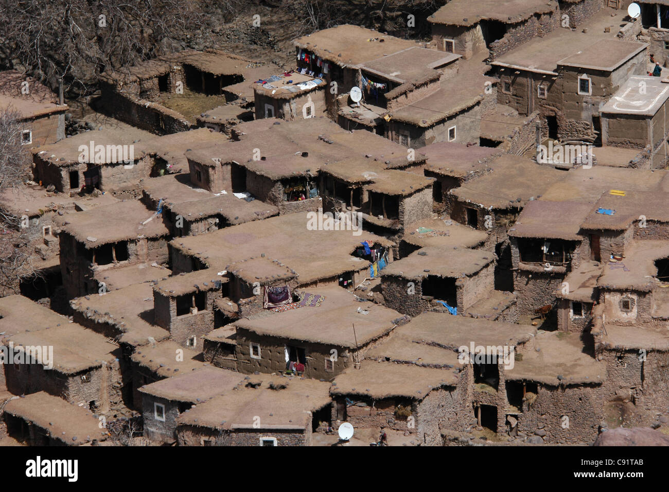 Berber village of Ouanesekra at the Imenane River in the High Atlas Mountains, Morocco. Stock Photo