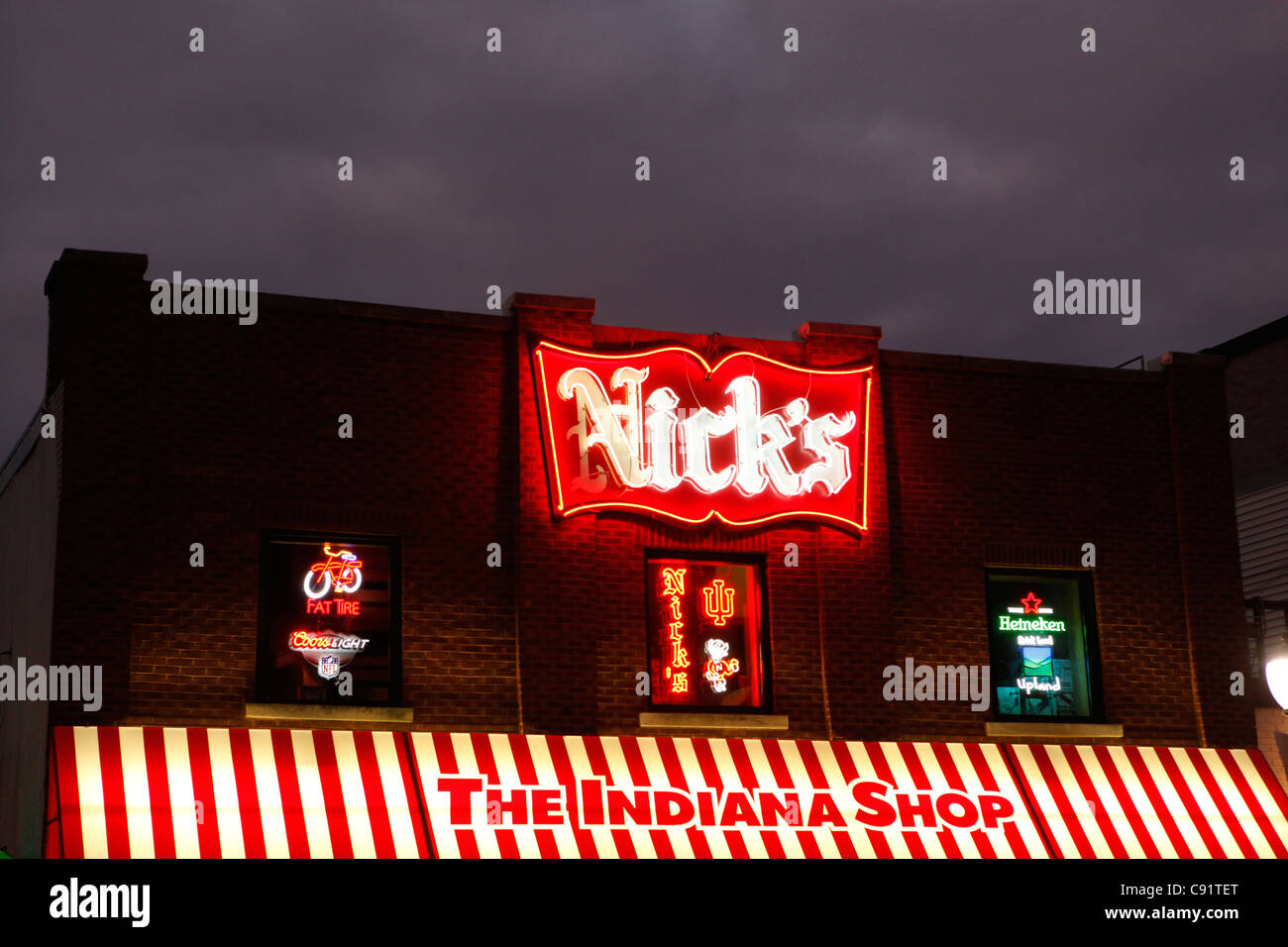 Nicks English Hut restaurant sports bar Bloomington Indiana downtown