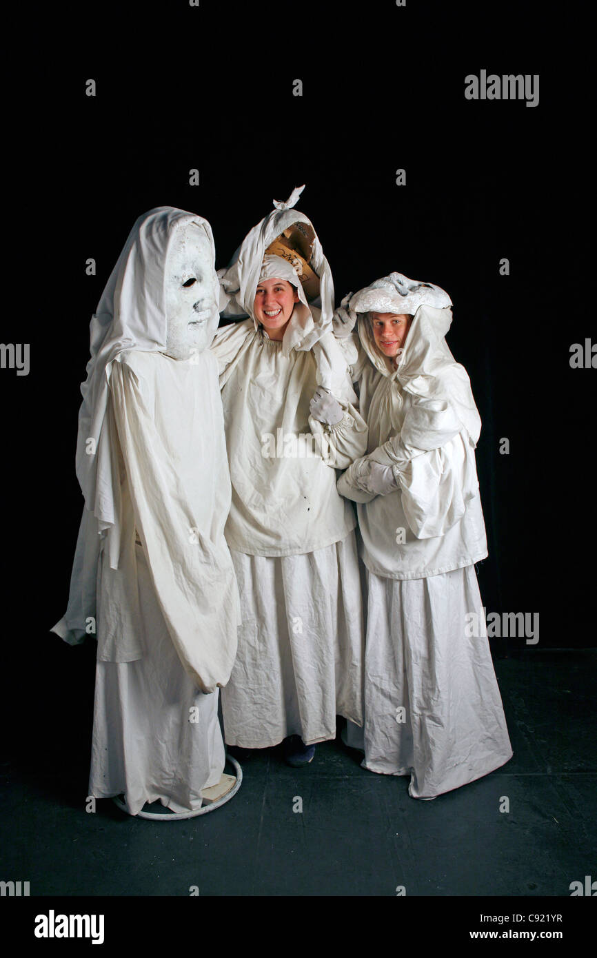 Bread & Puppet performance at Theater for the New City Stock Photo Alamy