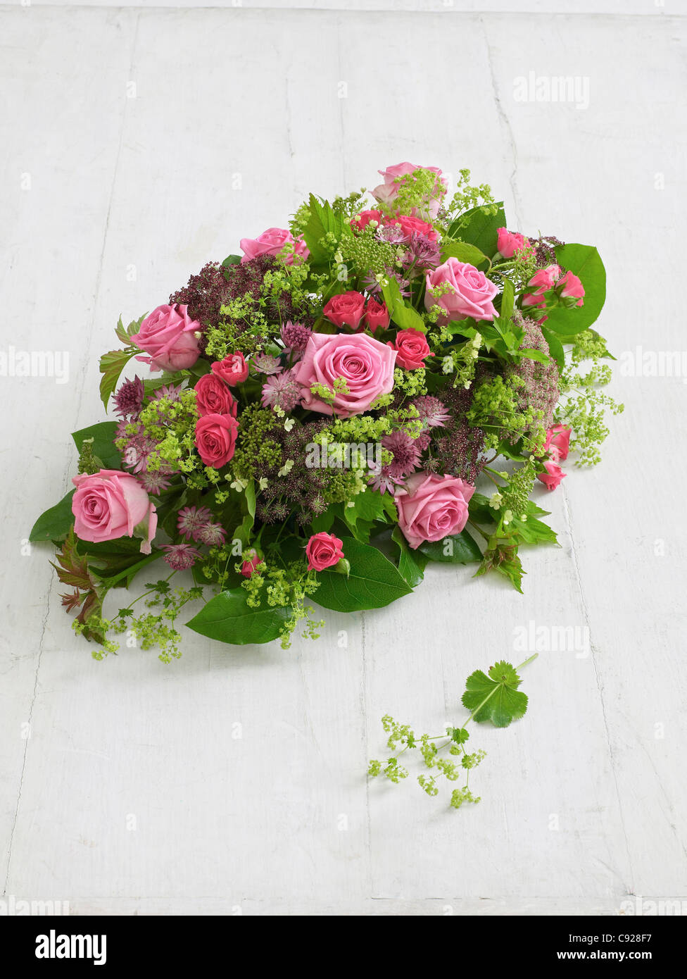 Flower arrangement using flower arranging foam Stock Photo - Alamy