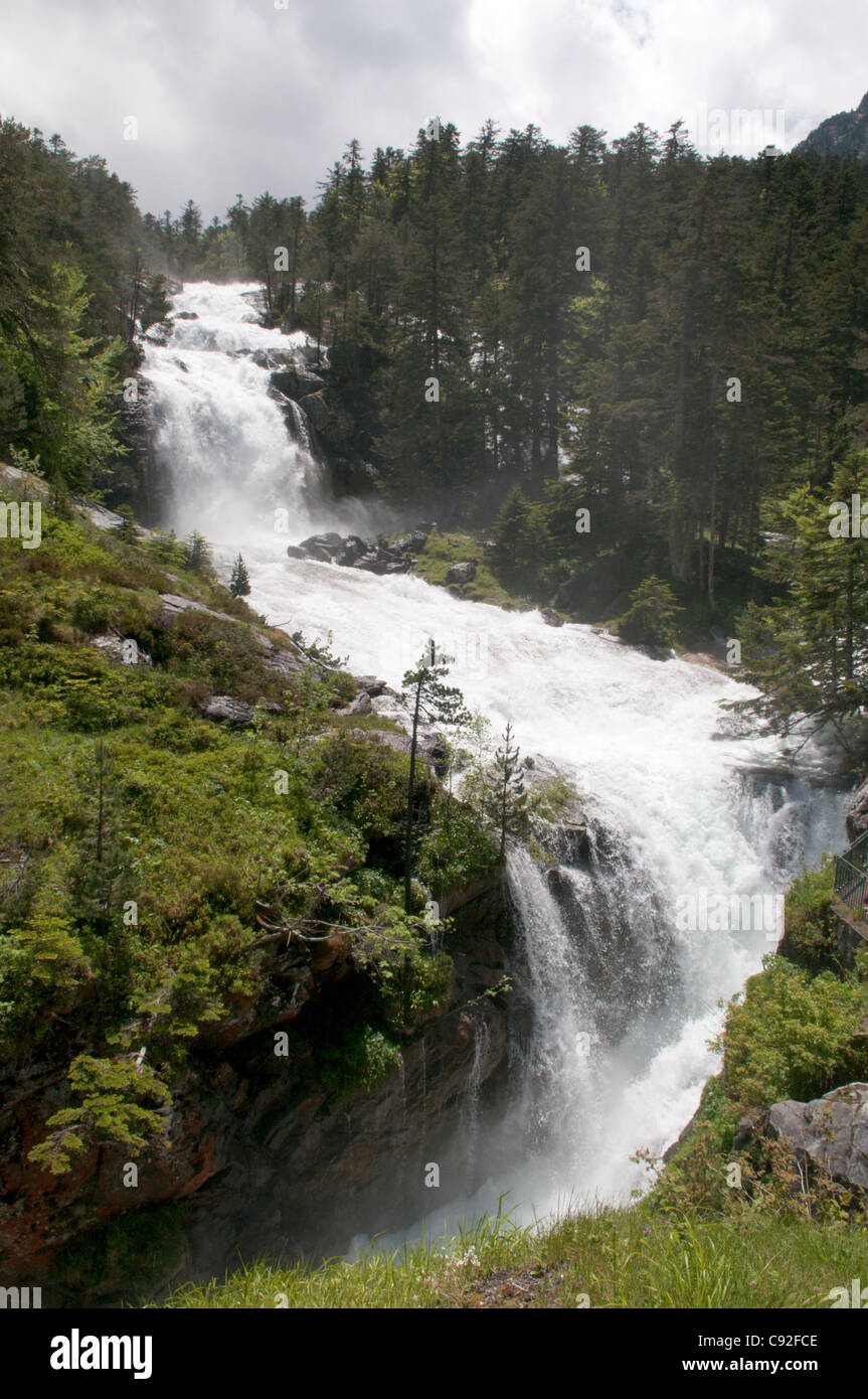 The Cascade De Lutour Turns Into A Foaming Torrent After Heavy.
